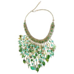 large statement-collier, tourquiose and Swarovsky pearls, eyecatcher in green