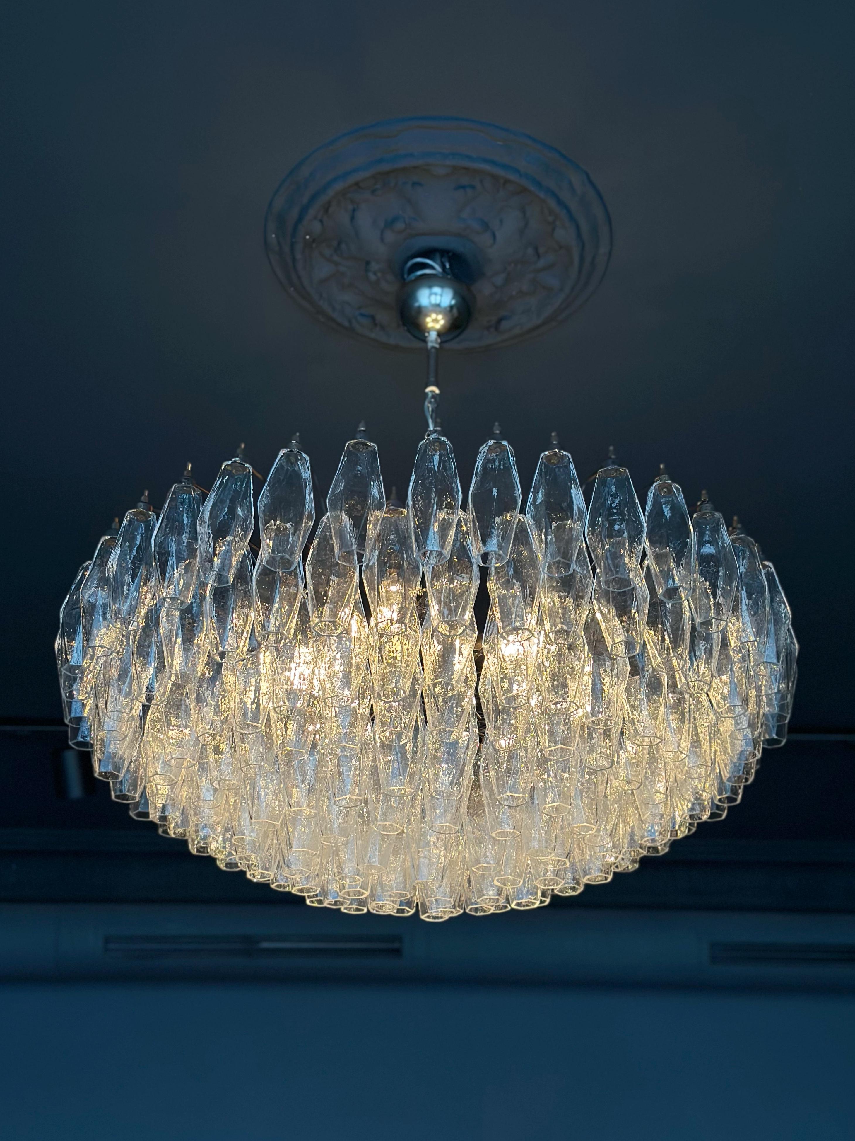 Large Statement Murano Chandelier in the style of Carlo Scarpa with chrome fitti For Sale 1