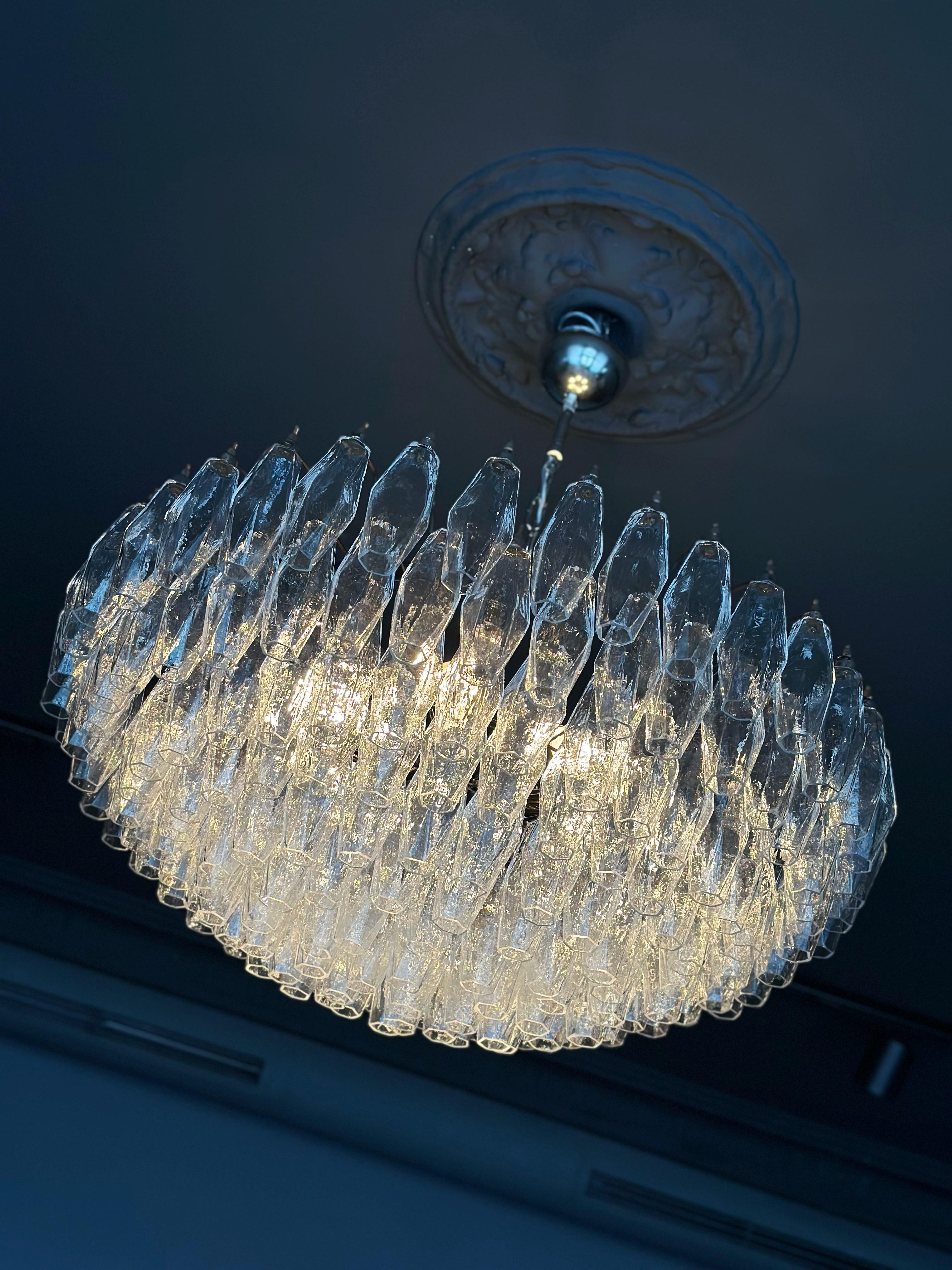 Large Statement Murano Chandelier in the style of Carlo Scarpa with chrome fitti For Sale 2