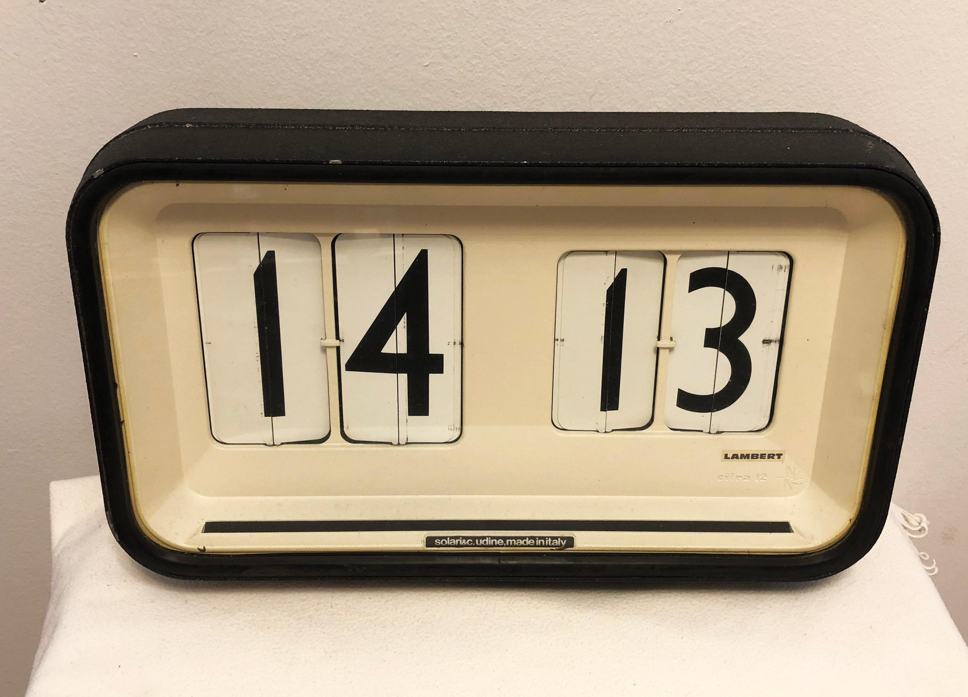 Large Station, Airport, Factory Wall Flip Clock by Gino Valle for Solari Udine In Excellent Condition In Vienna, AT