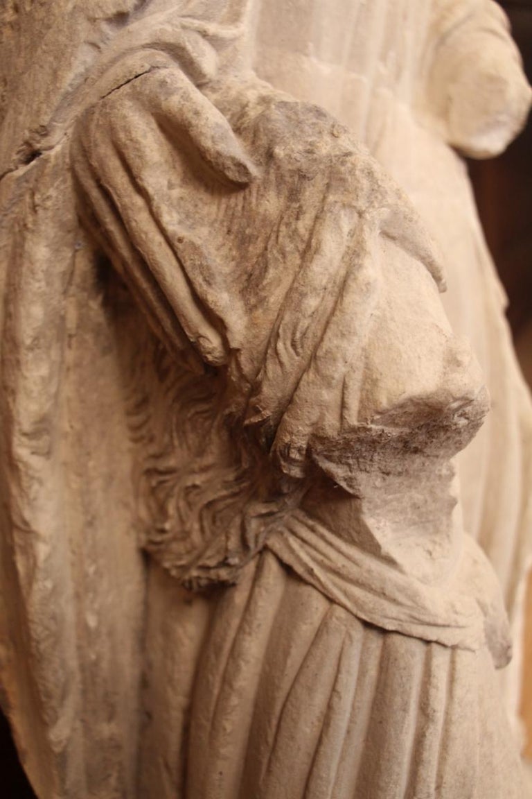 Large Statue of Saint Anne in Limestone XVth For Sale at 1stDibs