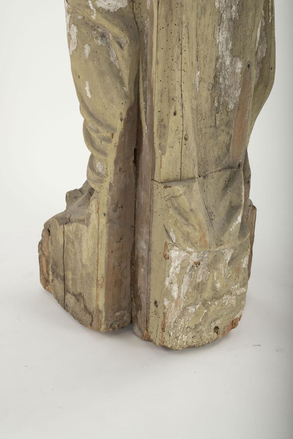 Große handgeschnitzte Statue des Heiligen aus Holz im Angebot 5
