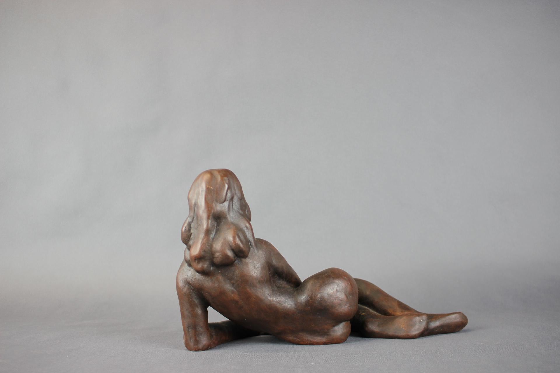 Gran estatuilla de Acto de Bohumil Kokrda, Checoslovaquia, años 80 finales del siglo XX en venta