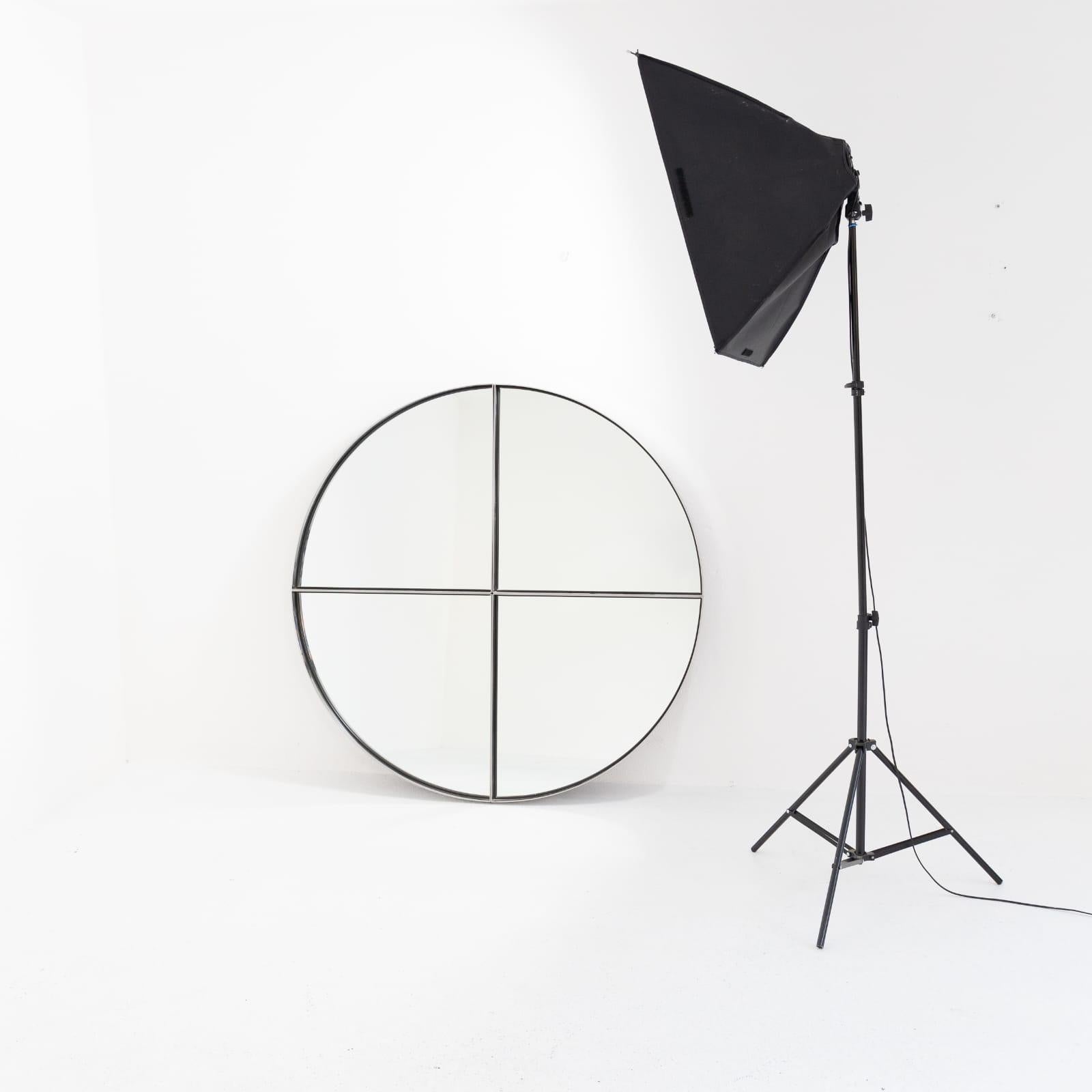 Large Steel Metal Round Mirror by Vittorio Introini for Saporiti. Italy, 1970s For Sale 2