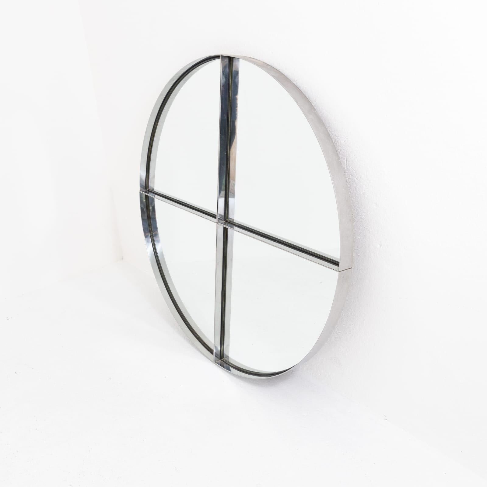 Large Steel Metal Round Mirror by Vittorio Introini for Saporiti. Italy, 1970s For Sale 3