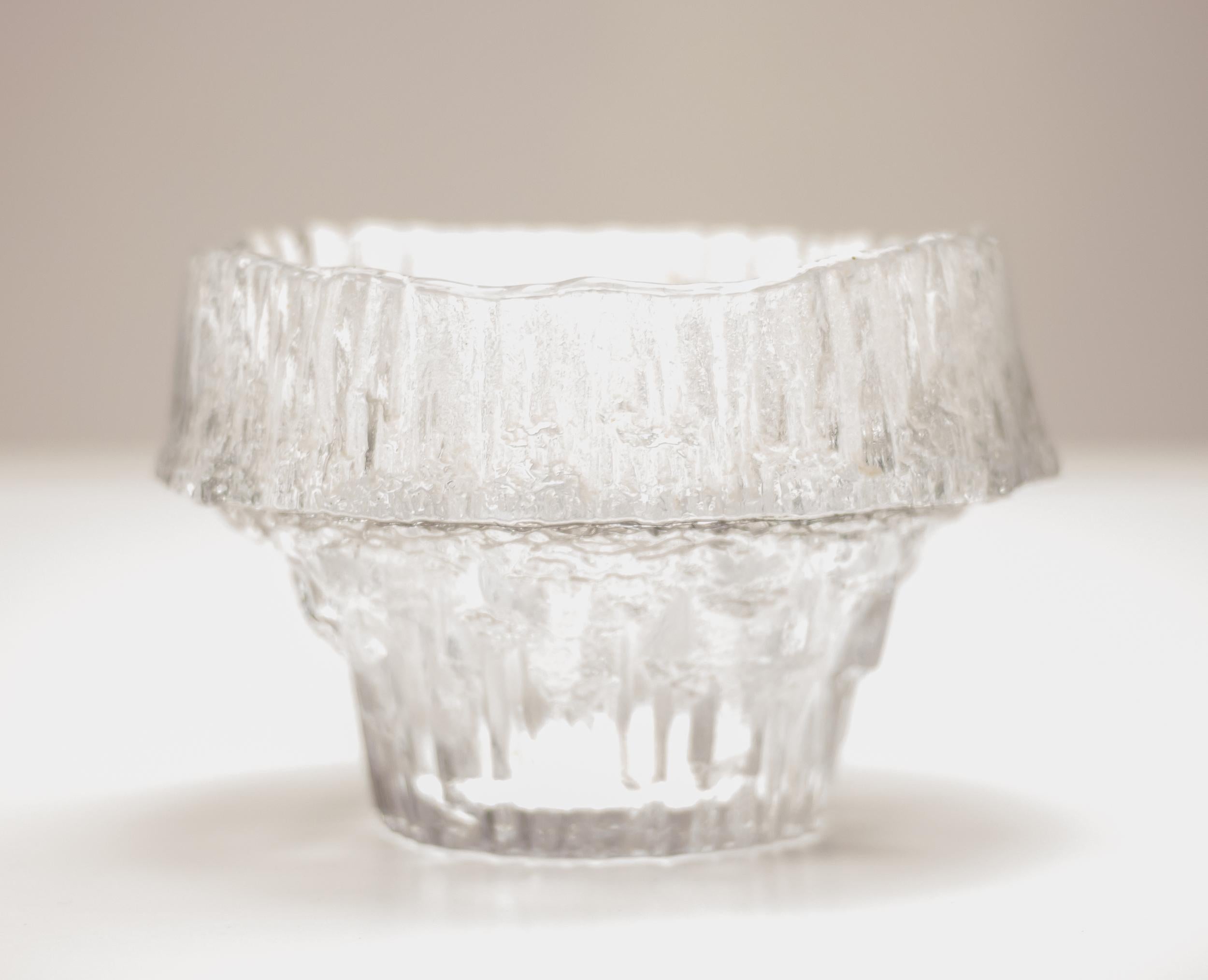 Glass Large 'Stellaria' Bowl by Tapio Wirkkala  For Sale