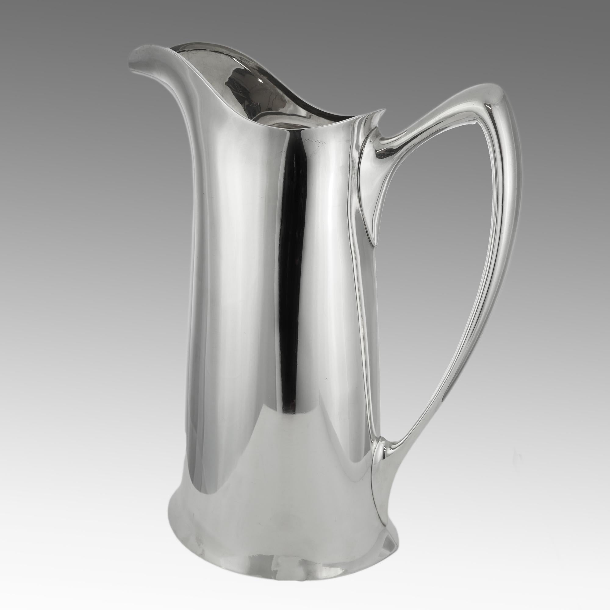 Large Sterling Silver 5 Pints Water Jug by Towle Silversmiths For Sale 5