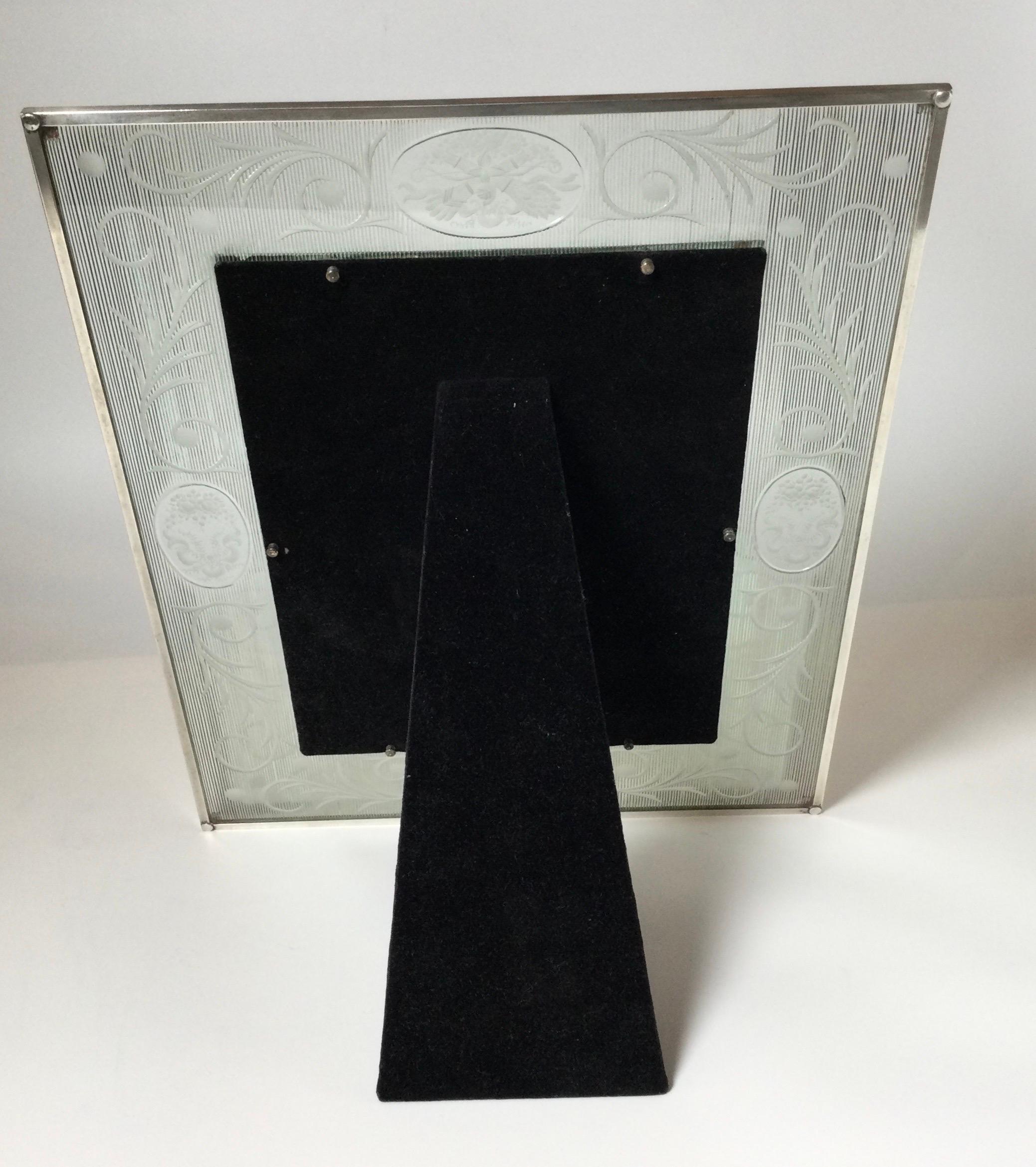 Early 20th Century Large Sterling Silver and Hawkes Engraved Glass Picture Frame For Sale