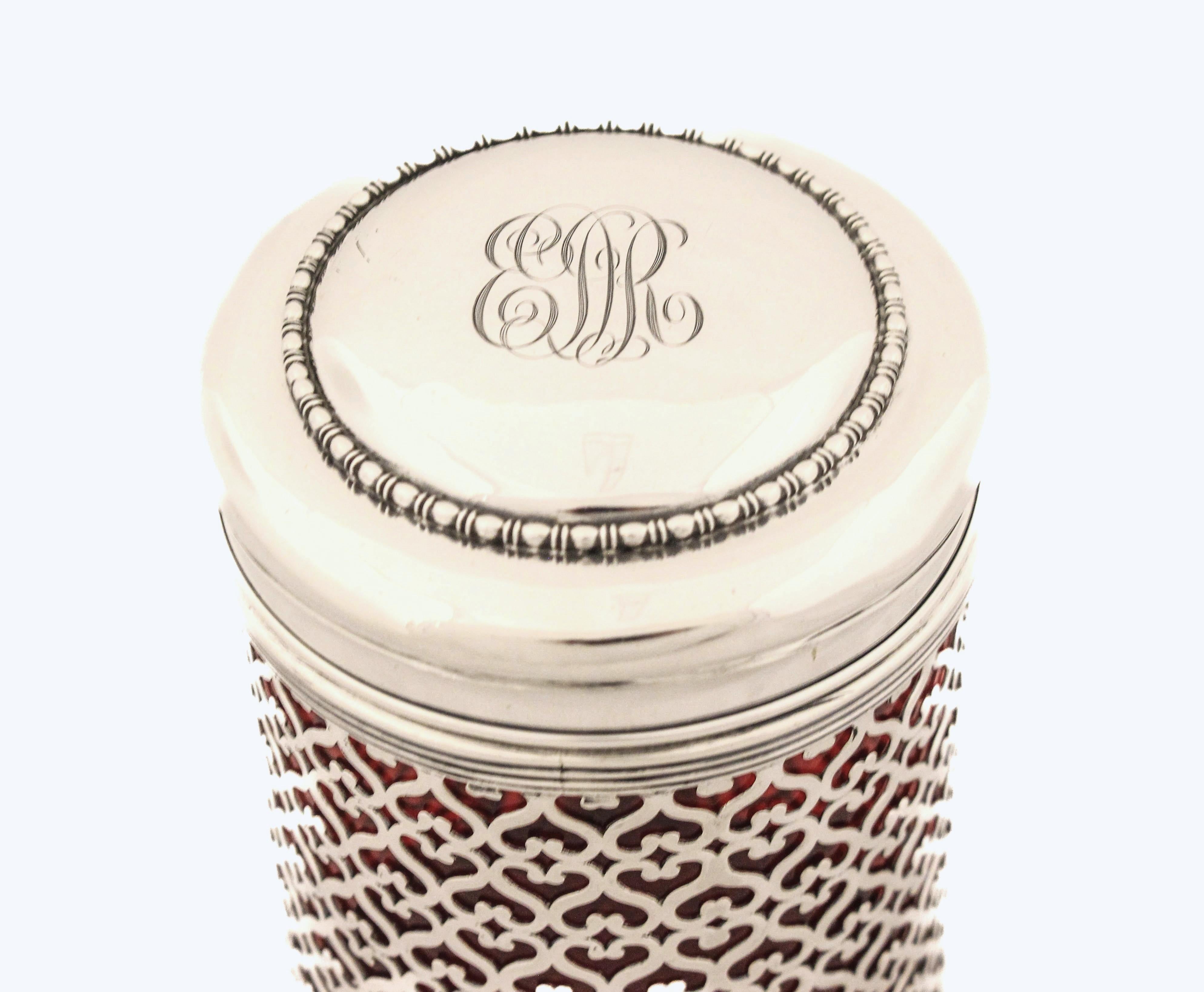 Vaso grande in argento sterling In condizioni ottime in vendita a Brooklyn, NY