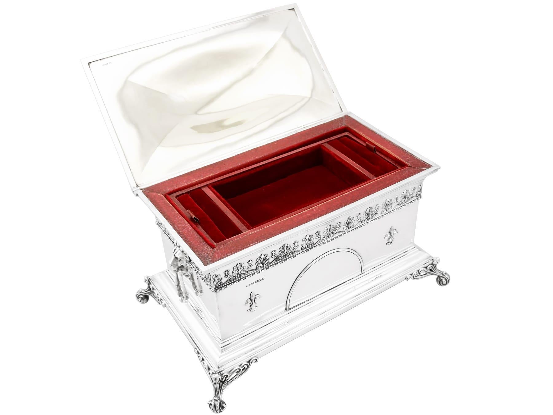 Large Sterling Silver Jewellery Casket For Sale 1