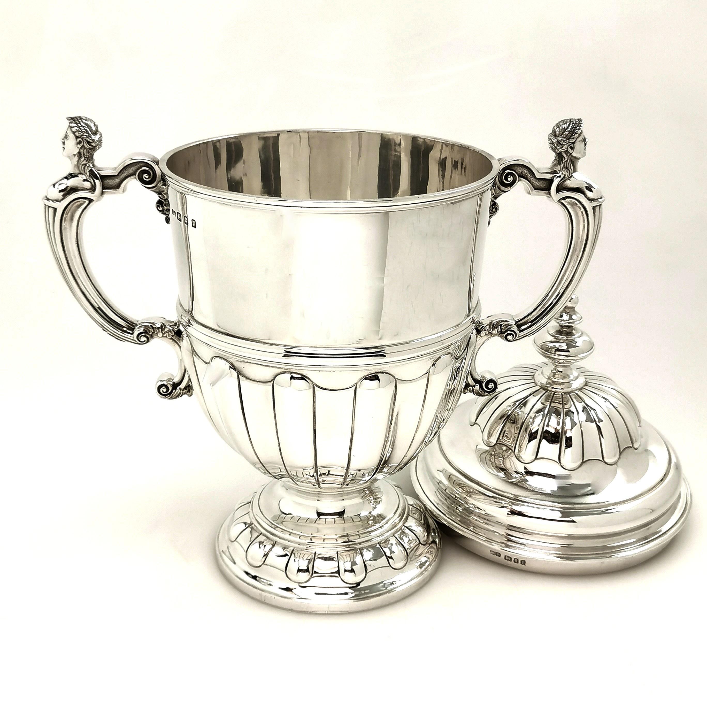 Large Sterling Silver Trophy Lidded Cup and Cover 1930 Champagne Cooler In Good Condition In London, GB