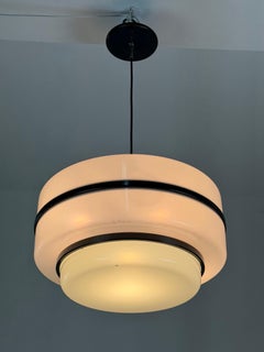 Grande lampada a sospensione in plexiglass di Stilnovo, anni '60