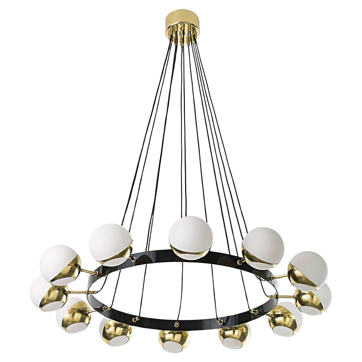 Large Stilnovo Style Italian Chandelier 12 Lights, Made of Brass and Glass