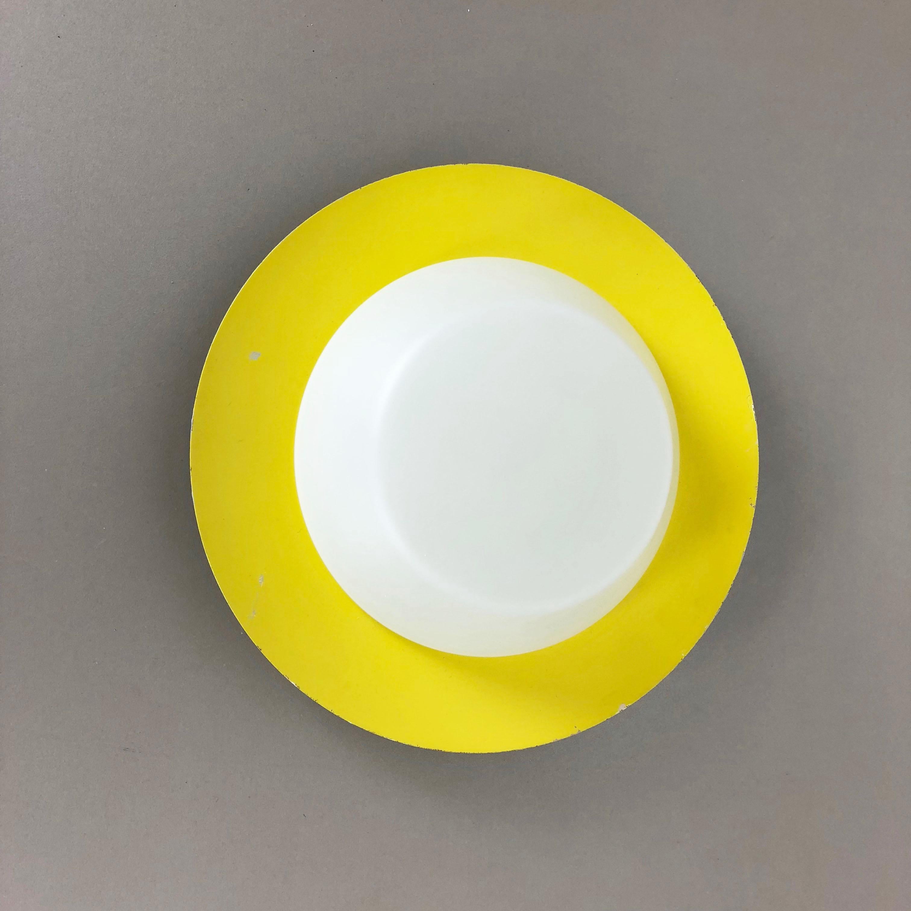 Mid-Century Modern Large Stilnovo Style Metal Opaline Glass Wall Light, Yellow, Italy, 1960s For Sale