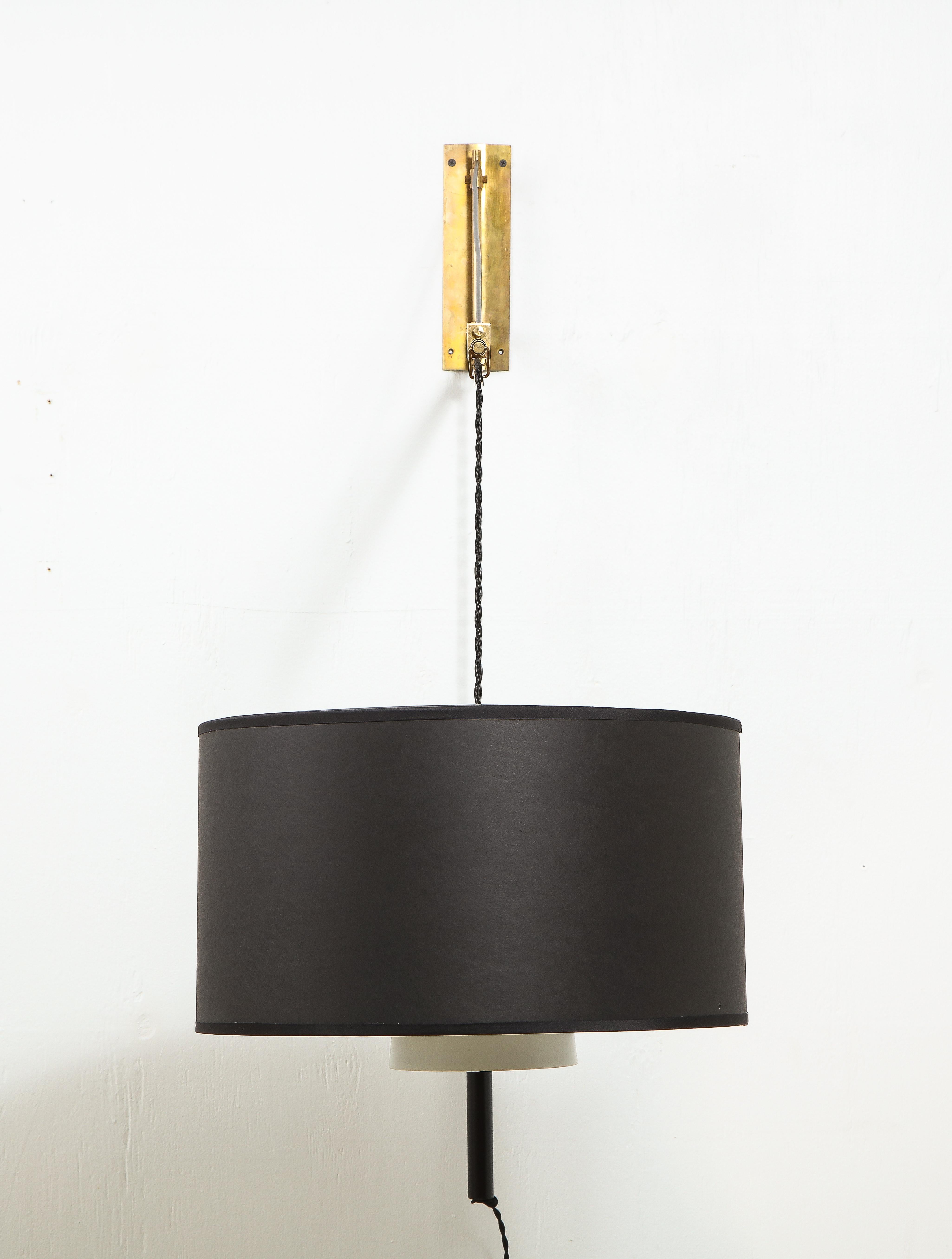 Aluminum Large Articulating Stilnovo Wall Sconce in Brass, Italy 1960's For Sale