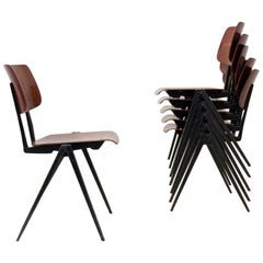 Großer Bestand an stapelbaren Brown Galvanitas S16 Industrial Diner Chairs, 1960er Jahre