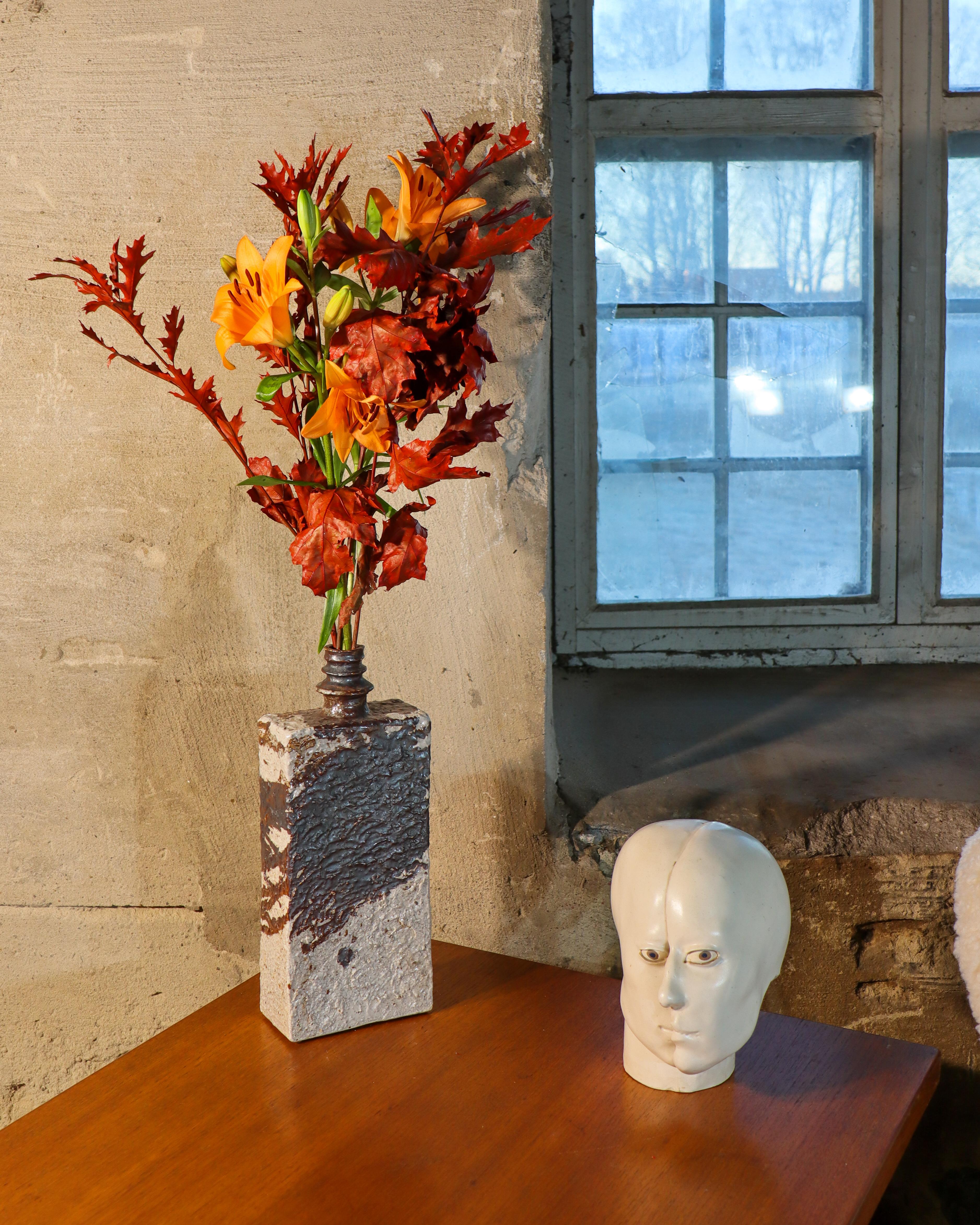 Bottiglia / Vaso grande in gres - Annikki Hovisaari - Arabia - Midcentury Modern in vendita 5