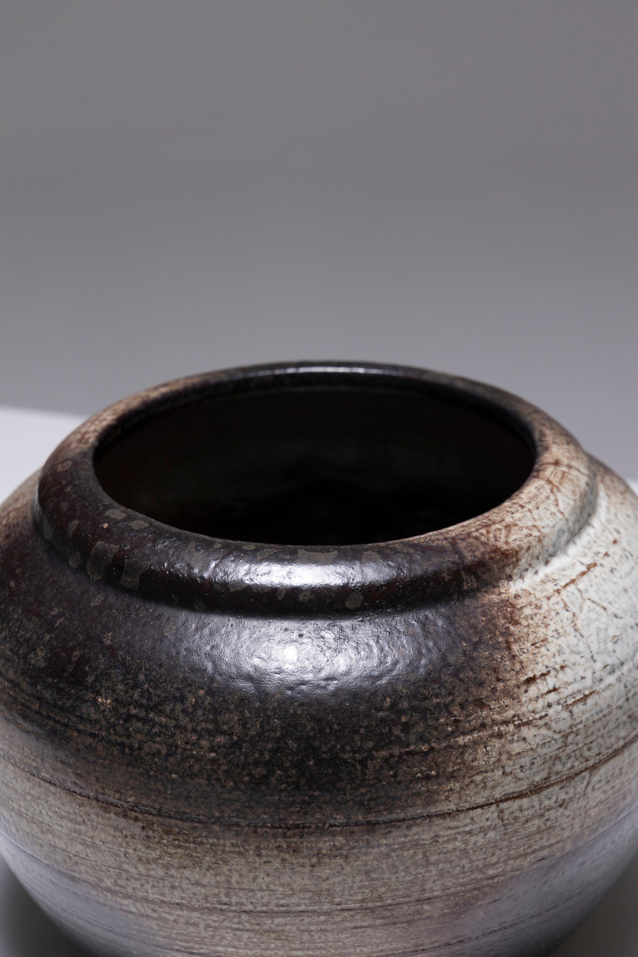 Grand cache-pot en grès, 1950 Bon état à PARIS, FR