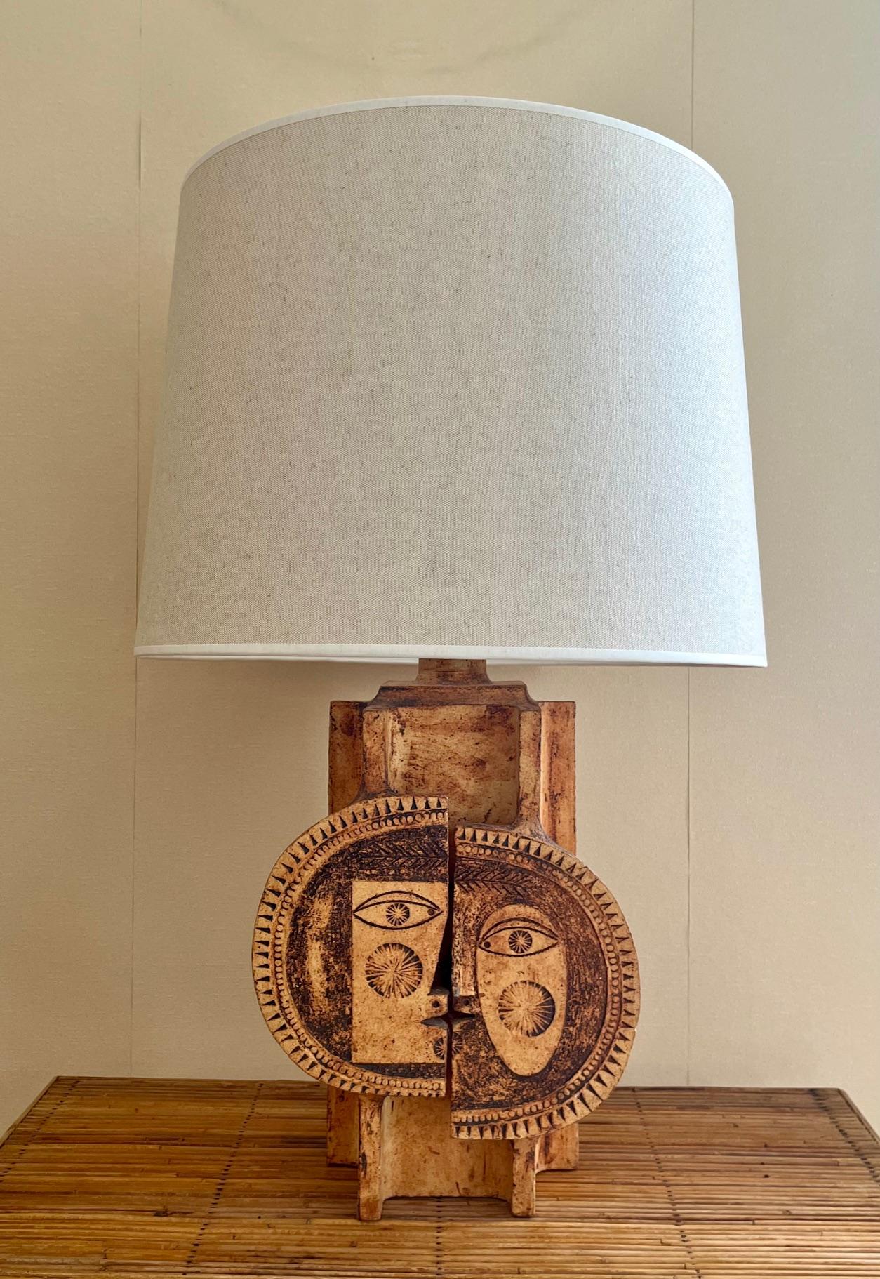 Mid-Century Modern Large stoneware lamp, Roger Capron et Jean Derval, Vallauris, 1970.