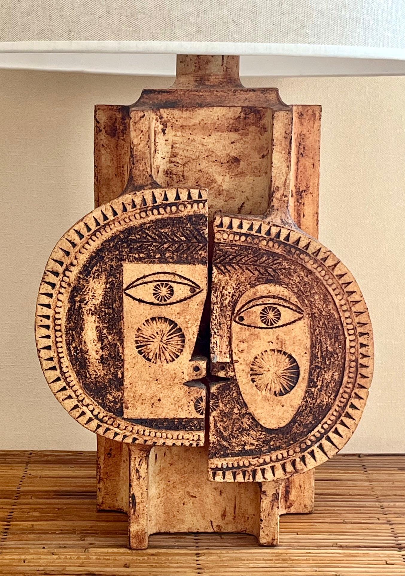 French Large stoneware lamp, Roger Capron et Jean Derval, Vallauris, 1970.