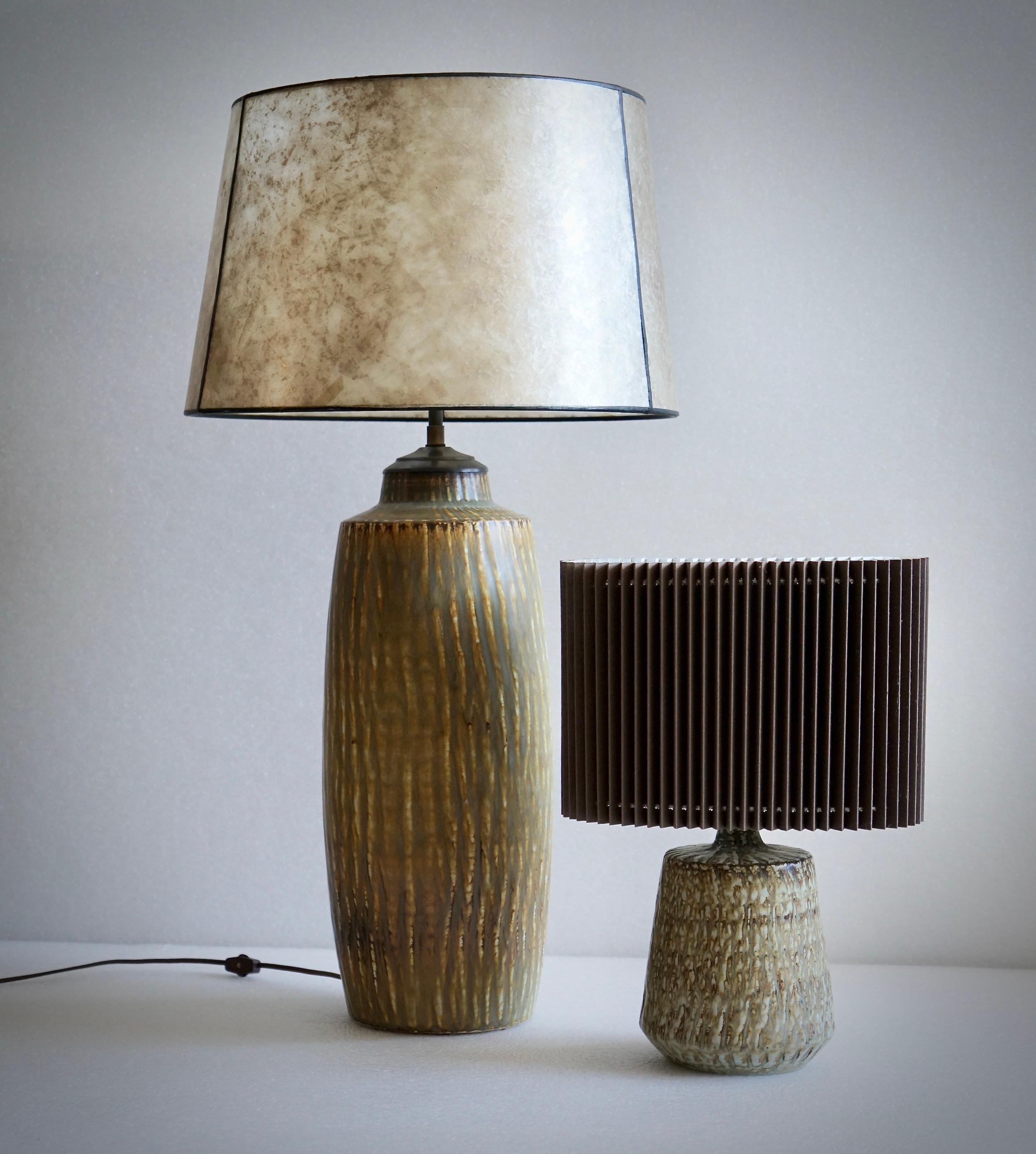 Grès Grand grès  lampe de table  par Gunnar Nylund pour Rostrand en vente