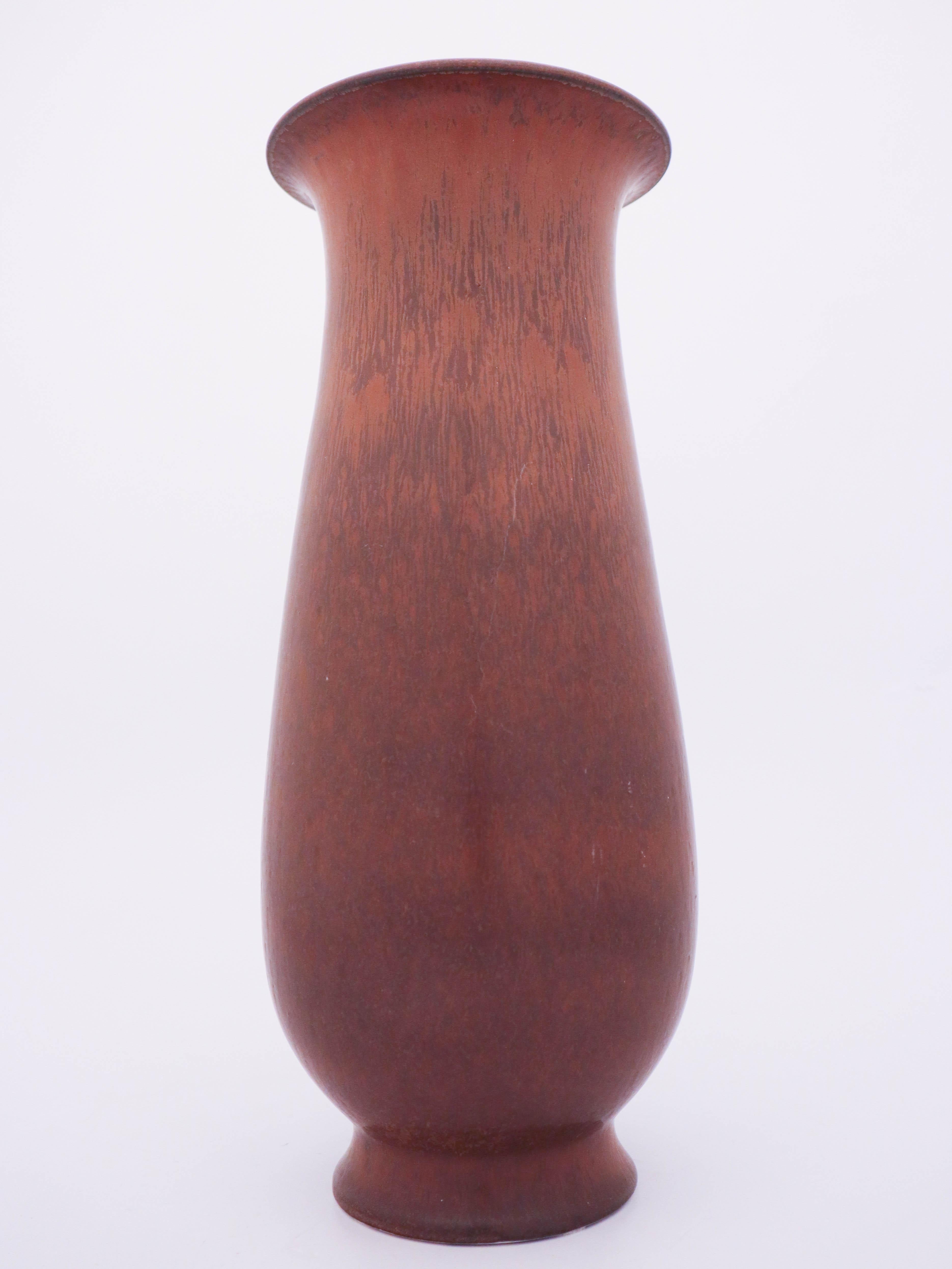 Large Stoneware Vase, Brown, Gunnar Nylund, Rörstrand, Midcentury In Good Condition For Sale In Stockholm, SE