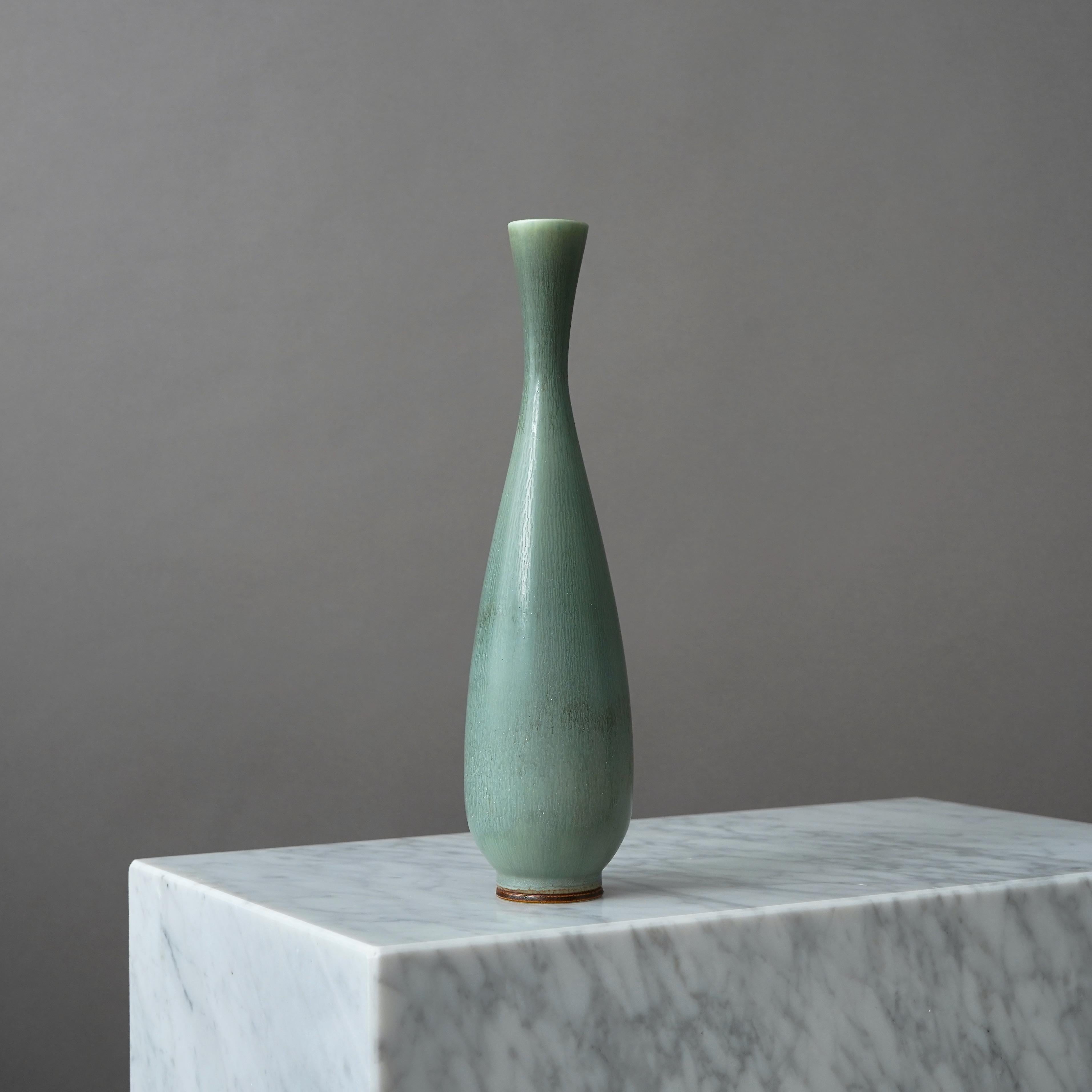 Svedese Vaso grande in gres di Berndt Friberg per Gustavsberg Studio, Svezia, 1960 in vendita