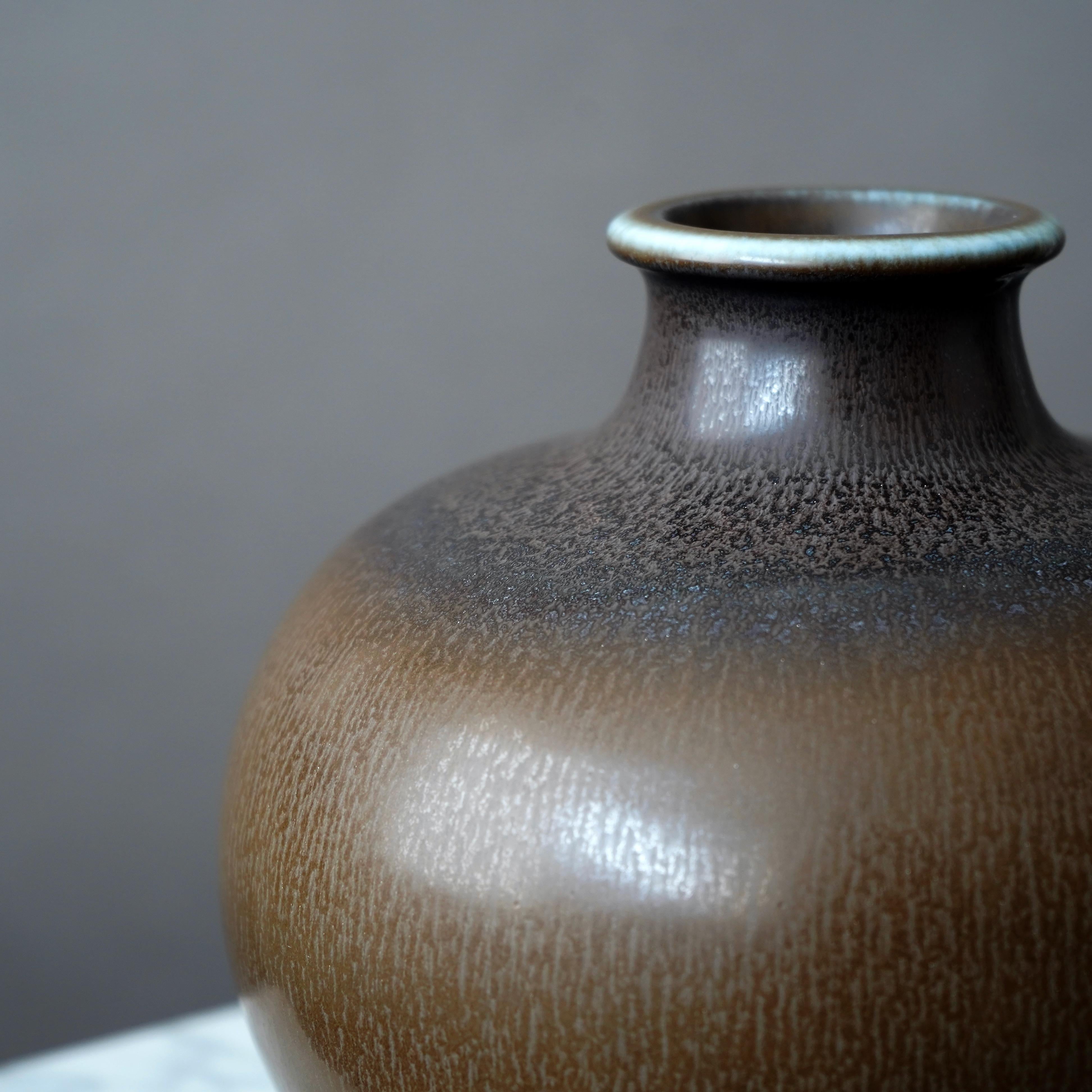 Swedish Large Stoneware Vase by Berndt Friberg for Gustavsberg Studio, Sweden, 1963 For Sale