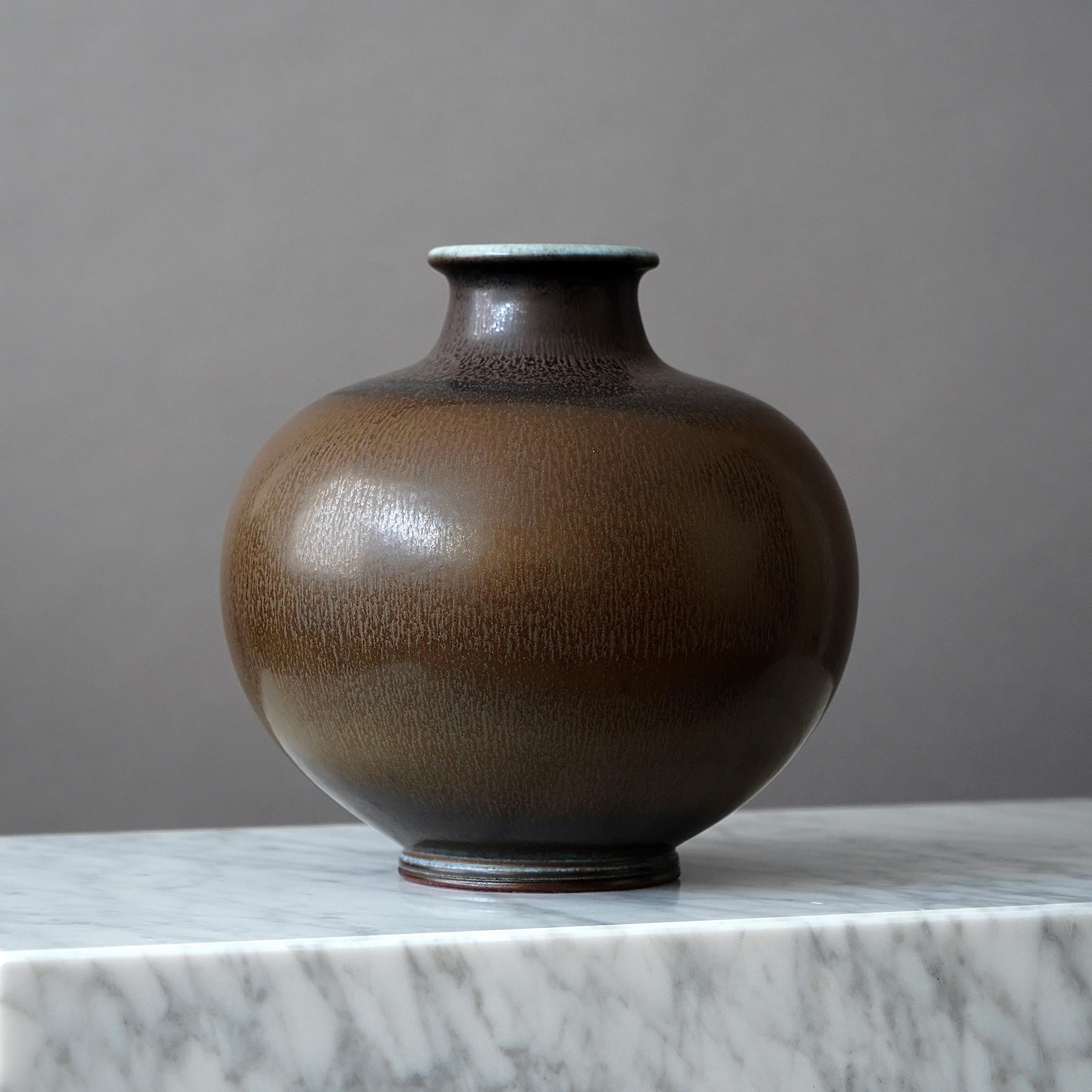 Ceramic Large Stoneware Vase by Berndt Friberg for Gustavsberg Studio, Sweden, 1963 For Sale