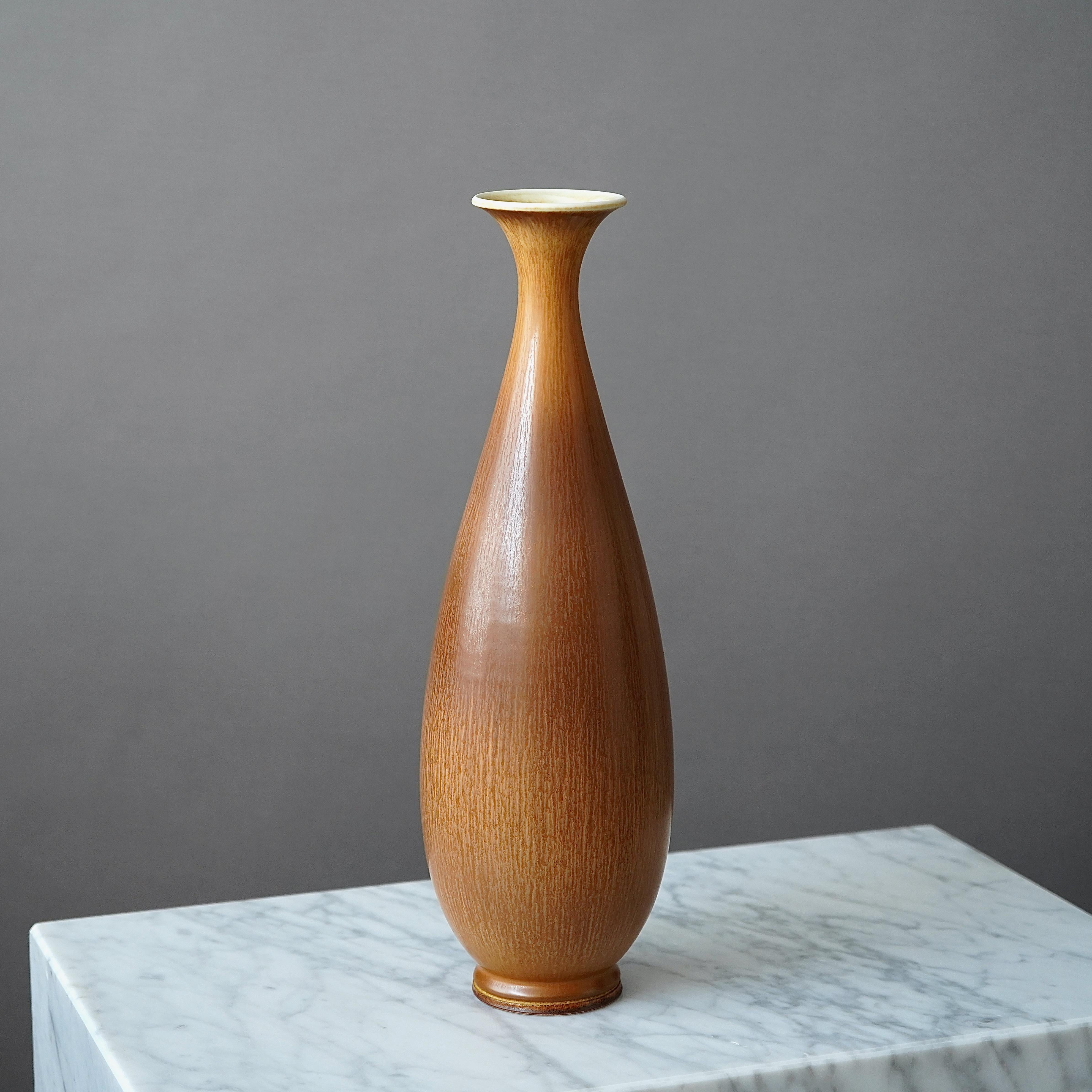 Scandinavian Modern Large Stoneware Vase by Berndt Friberg for Gustavsberg Studio, Sweden, 1964 For Sale