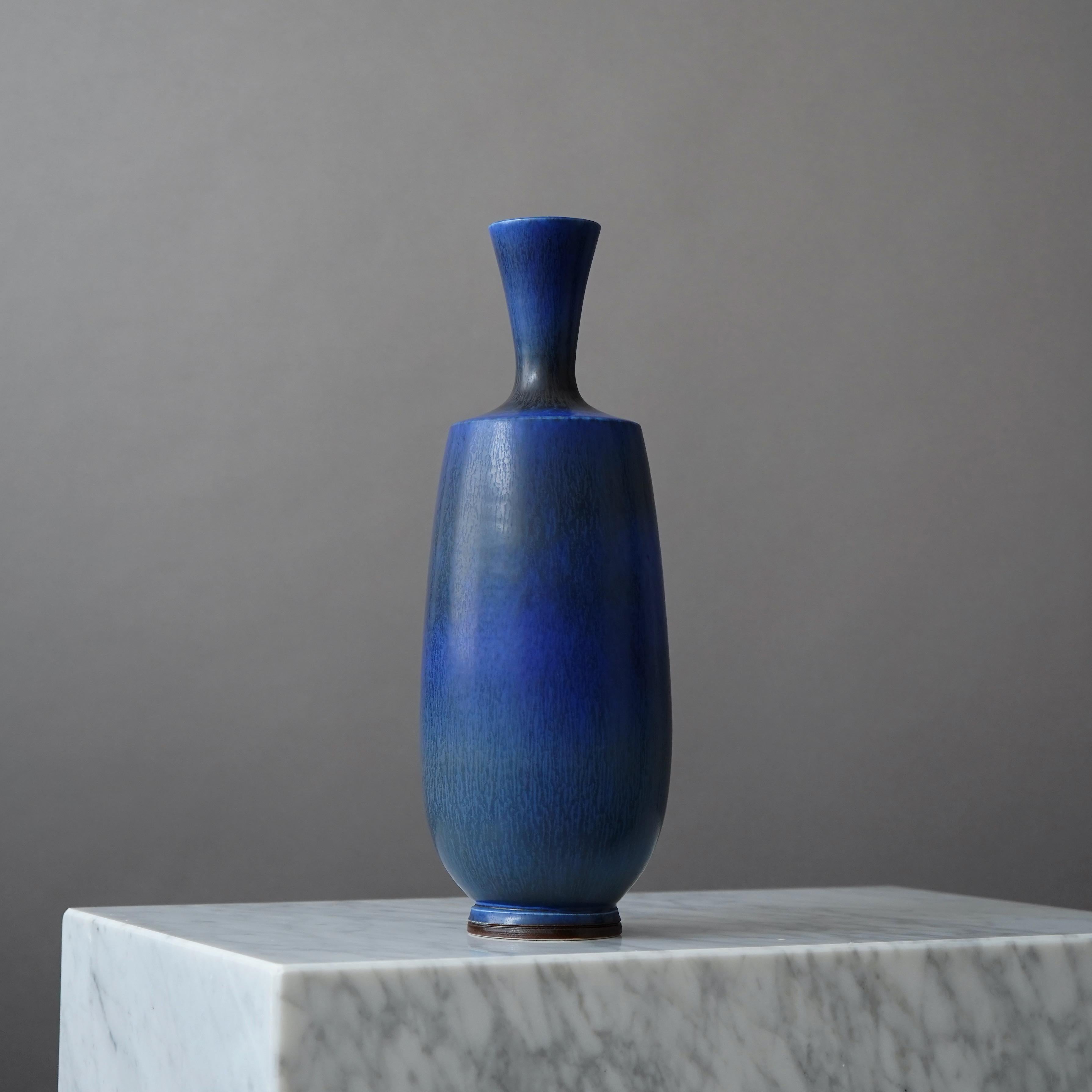 Turned Large Stoneware Vase by Berndt Friberg for Gustavsberg Studio, Sweden, 1971 For Sale