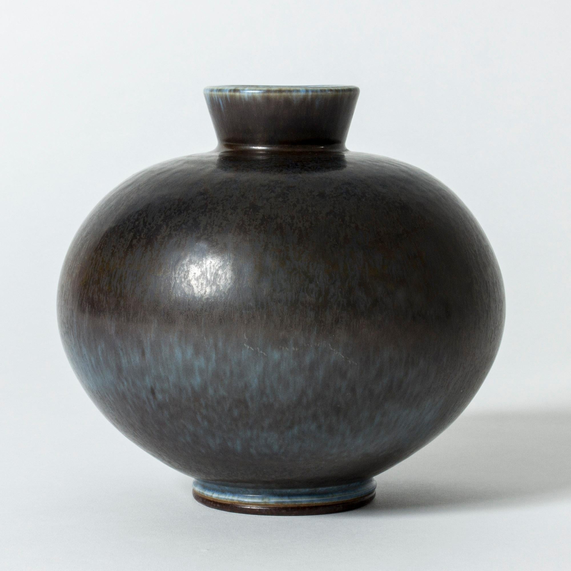 Scandinavian Modern Large Stoneware Vase by Berndt Friberg for Gustavsberg, Sweden, 1978