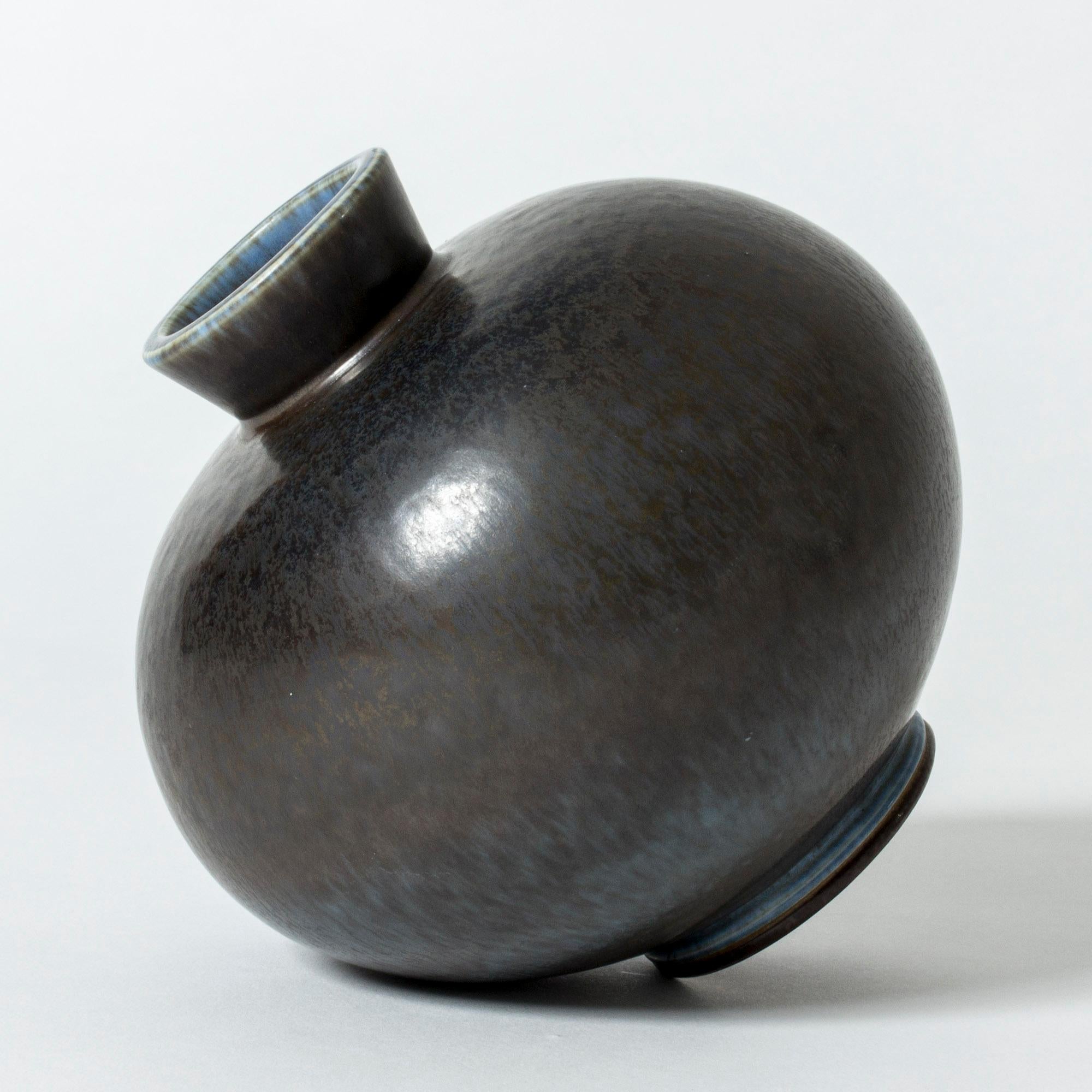 Large Stoneware Vase by Berndt Friberg for Gustavsberg, Sweden, 1978 In Good Condition In Stockholm, SE