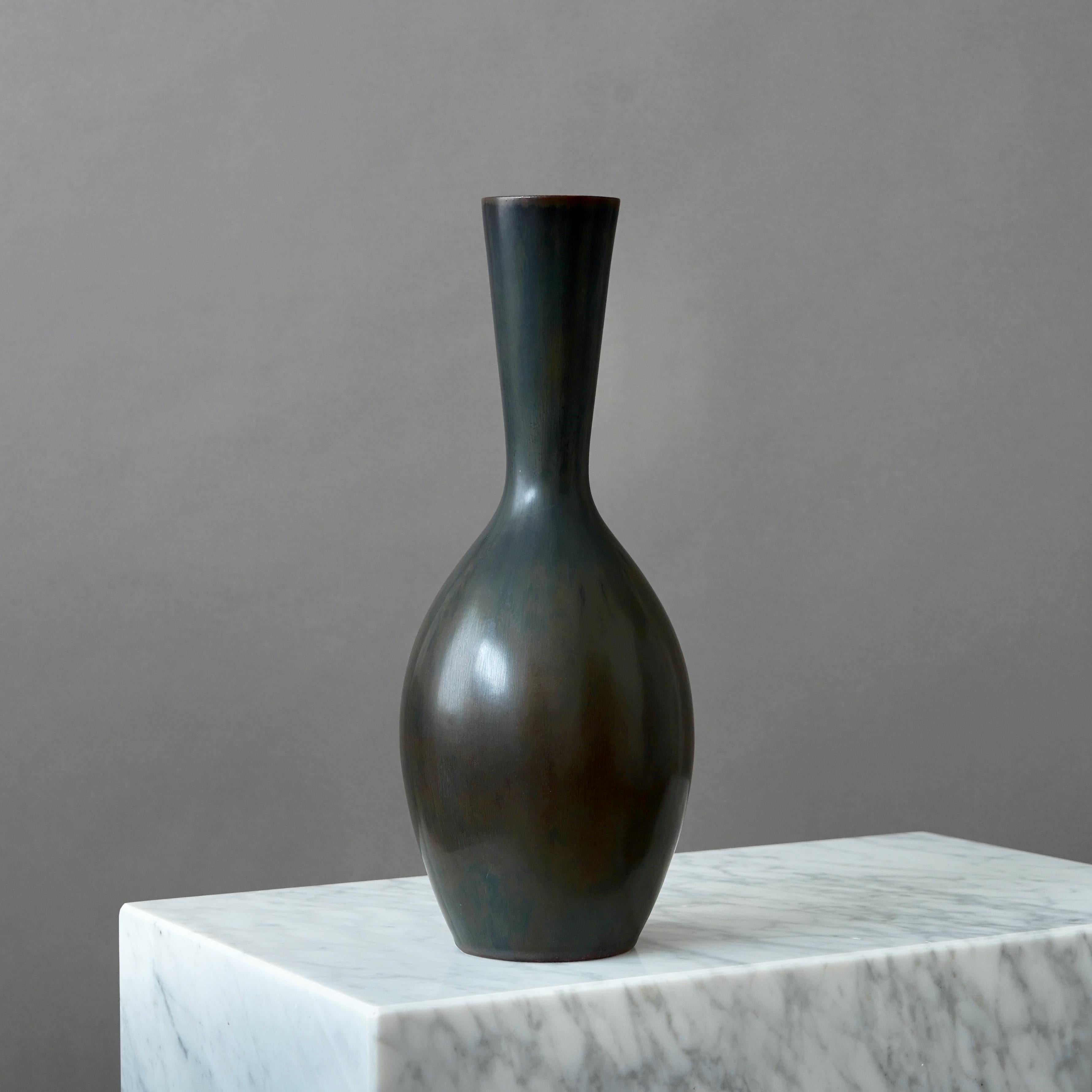 XX secolo Grande vaso in gres di Carl-Harry Stalhane, Rorstrand, Svezia, anni '50 in vendita