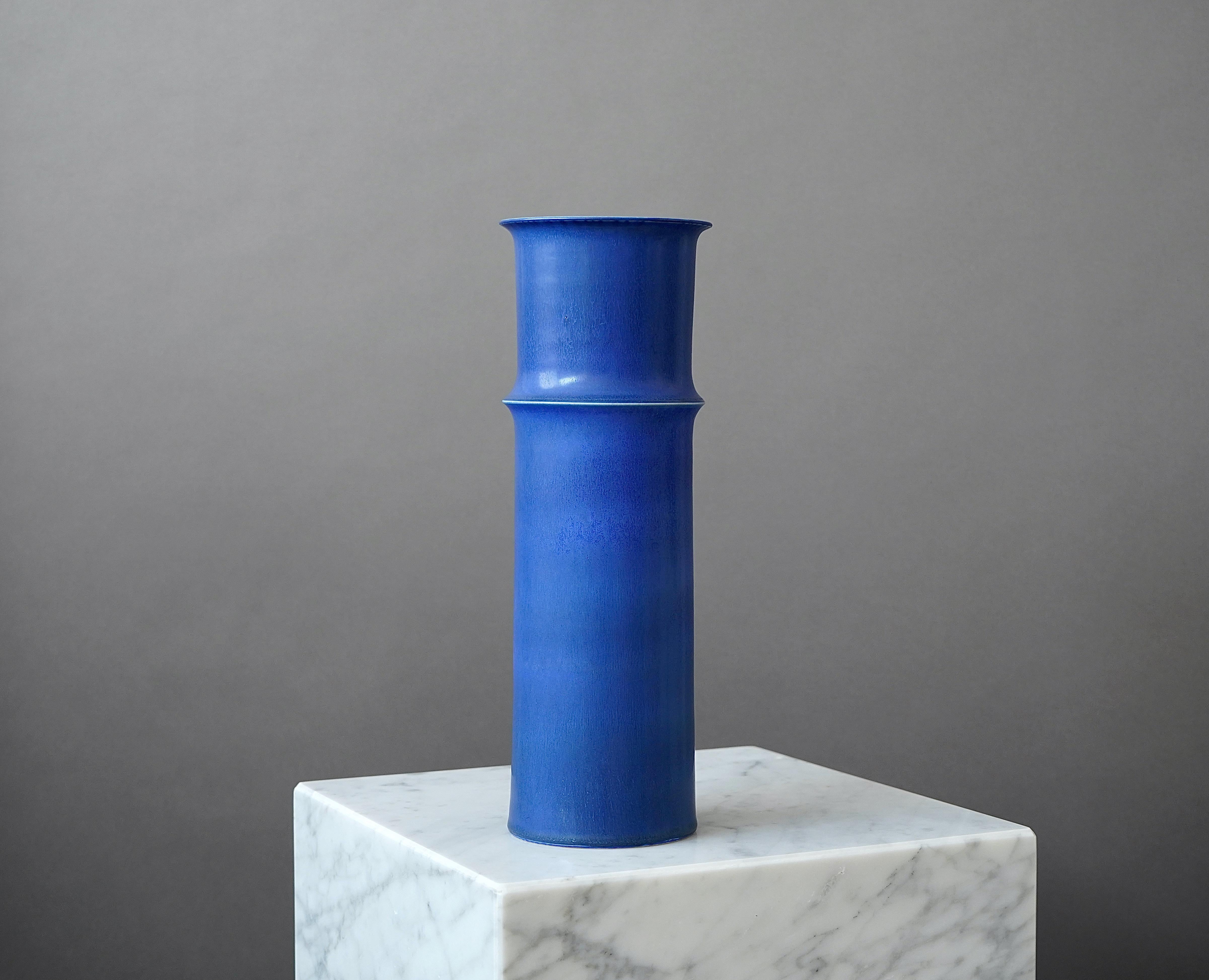 Turned Large Stoneware Vase by Stig Lindberg for Gustavsberg Studio, Sweden, 1950s For Sale