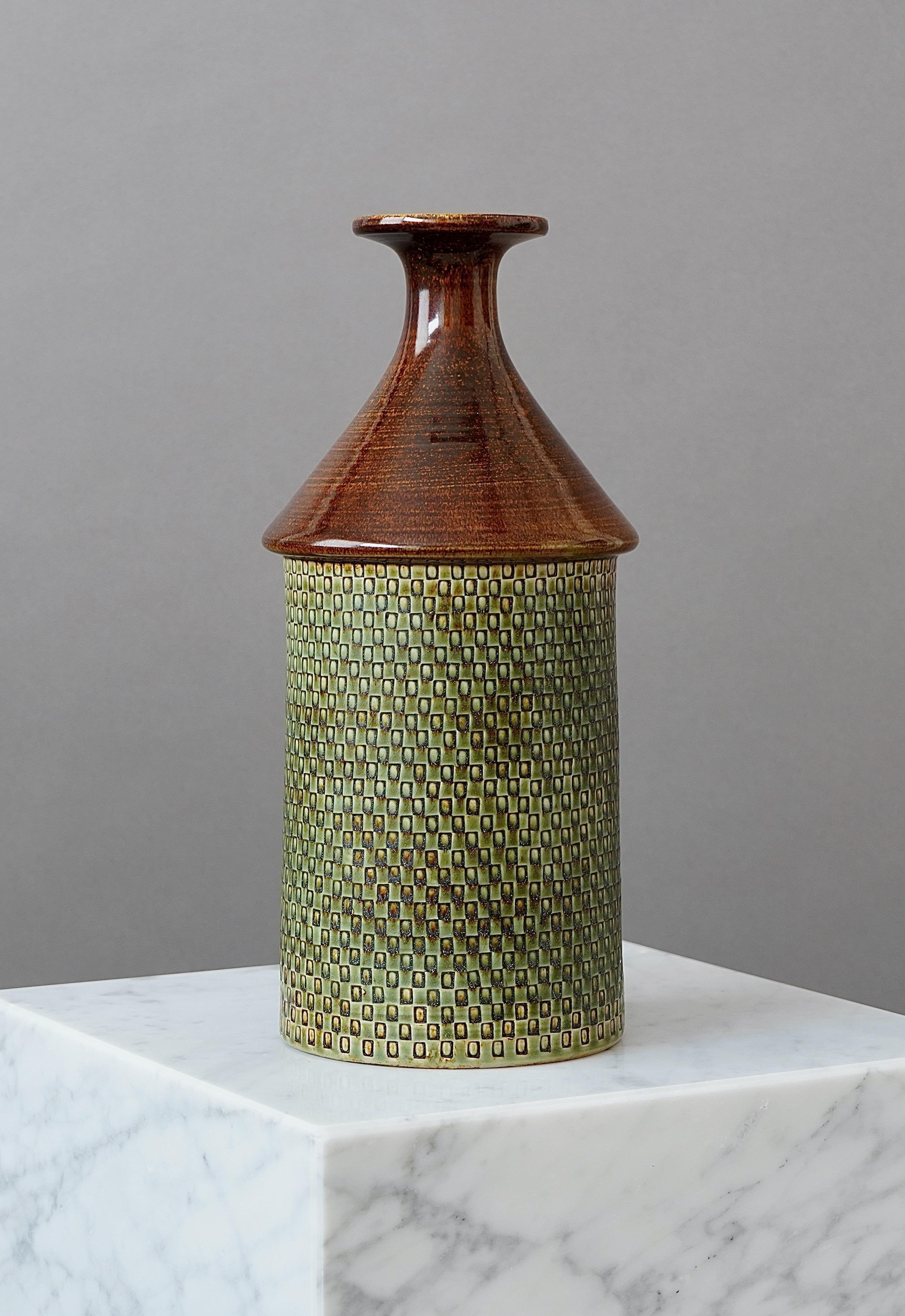 Large Stoneware Vase by Stig Lindberg for Gustavsberg Studio, Sweden, 1964 In Excellent Condition For Sale In Malmö, SE