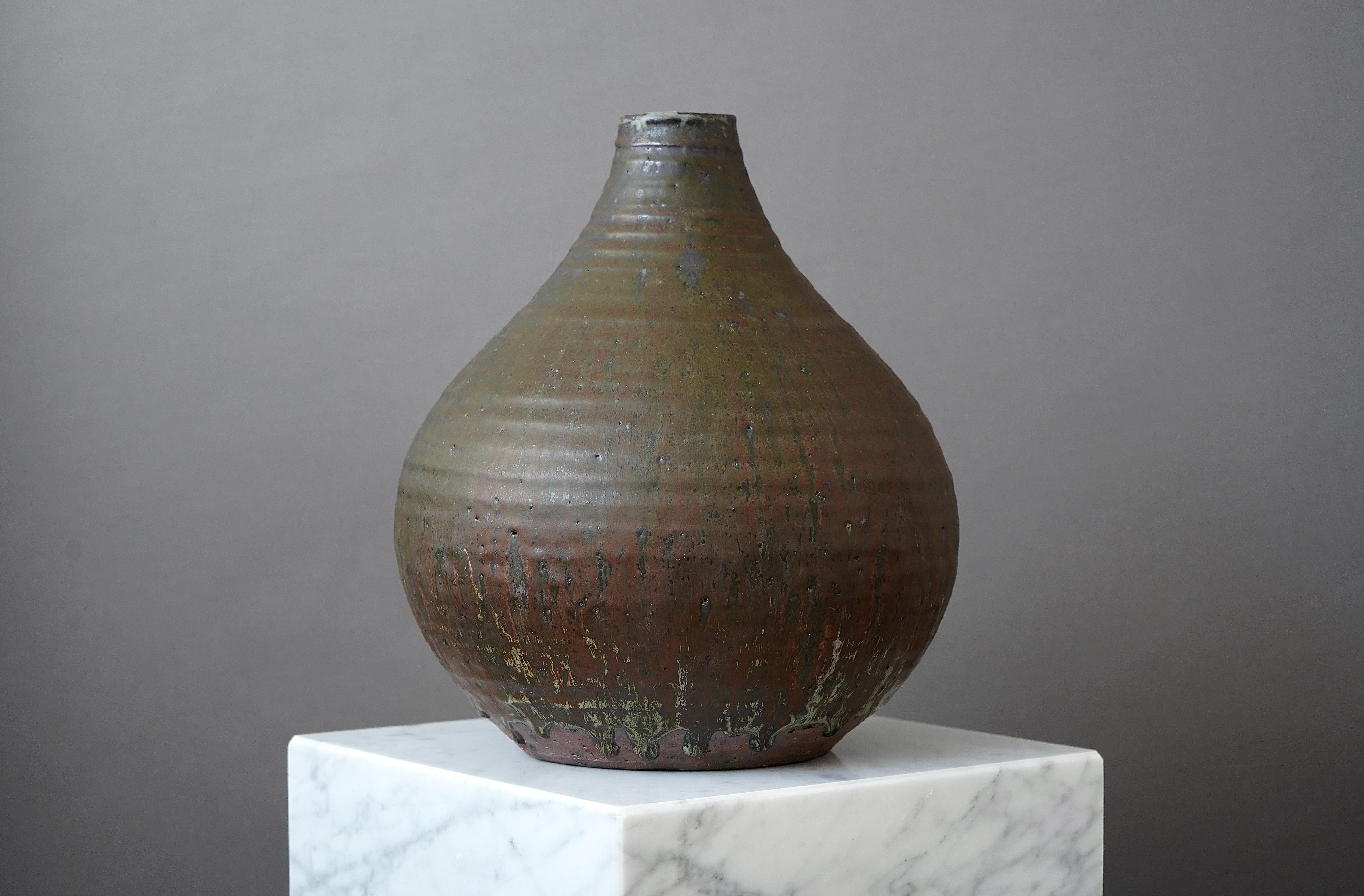 Turned Large Stoneware Vase by Swedish Ceramist Rolf Palm, 1964 For Sale