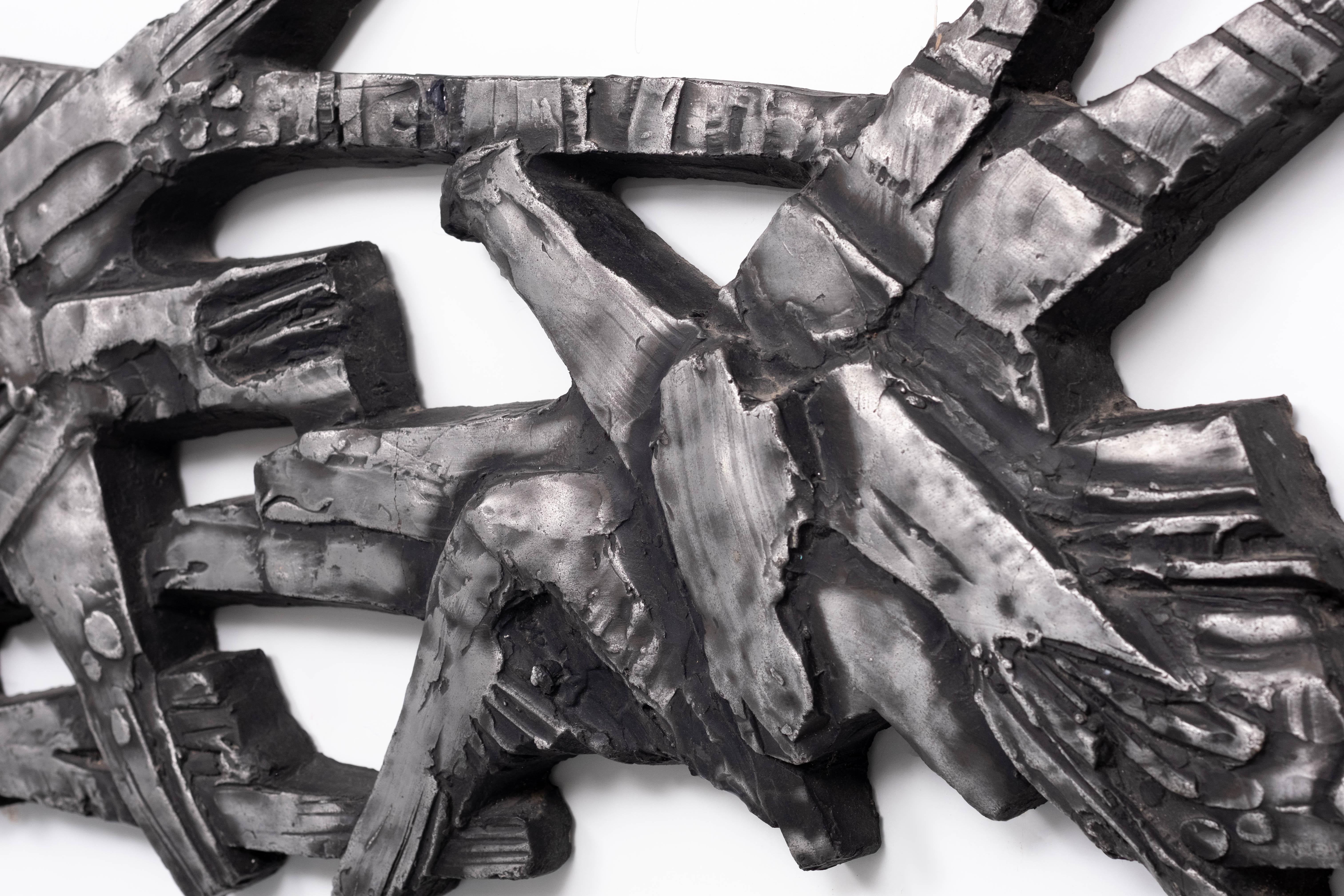 Expressionniste Grande sculpture murale en grès des années 1960 x