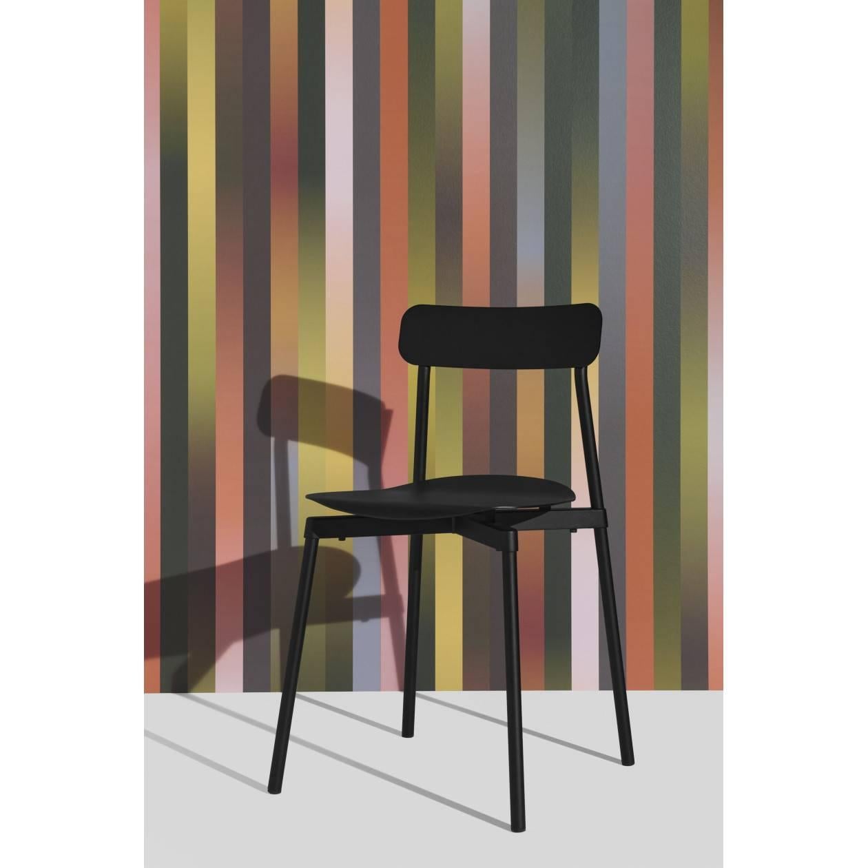 Infinitely more sophisticated than a simple two-tone creation, Carole Baijings has entirely reinvented the Iconic French stripes with a shifting colour palette. Through her range of wallpaper and panorama prints, each vertical stripe is a line of