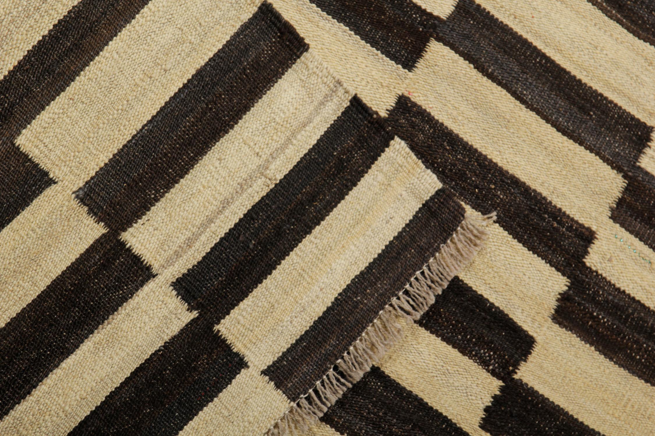 Large Striped Area Rug, Modern Handmade Kilim Carpet Black and Cream In New Condition For Sale In Hampshire, GB