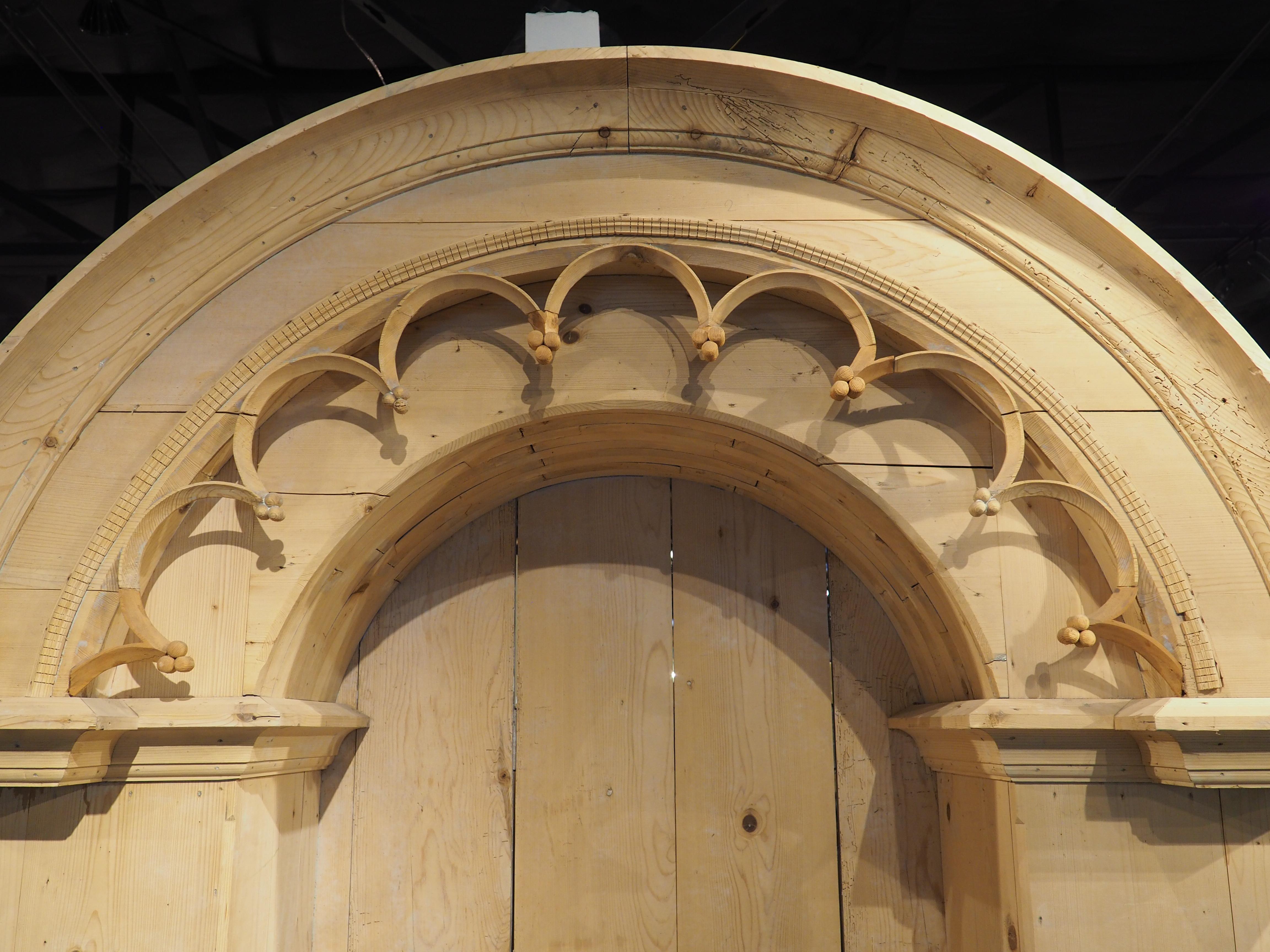 Large Stripped Pine Altar Niche from Northern France, 20th Century For Sale 4