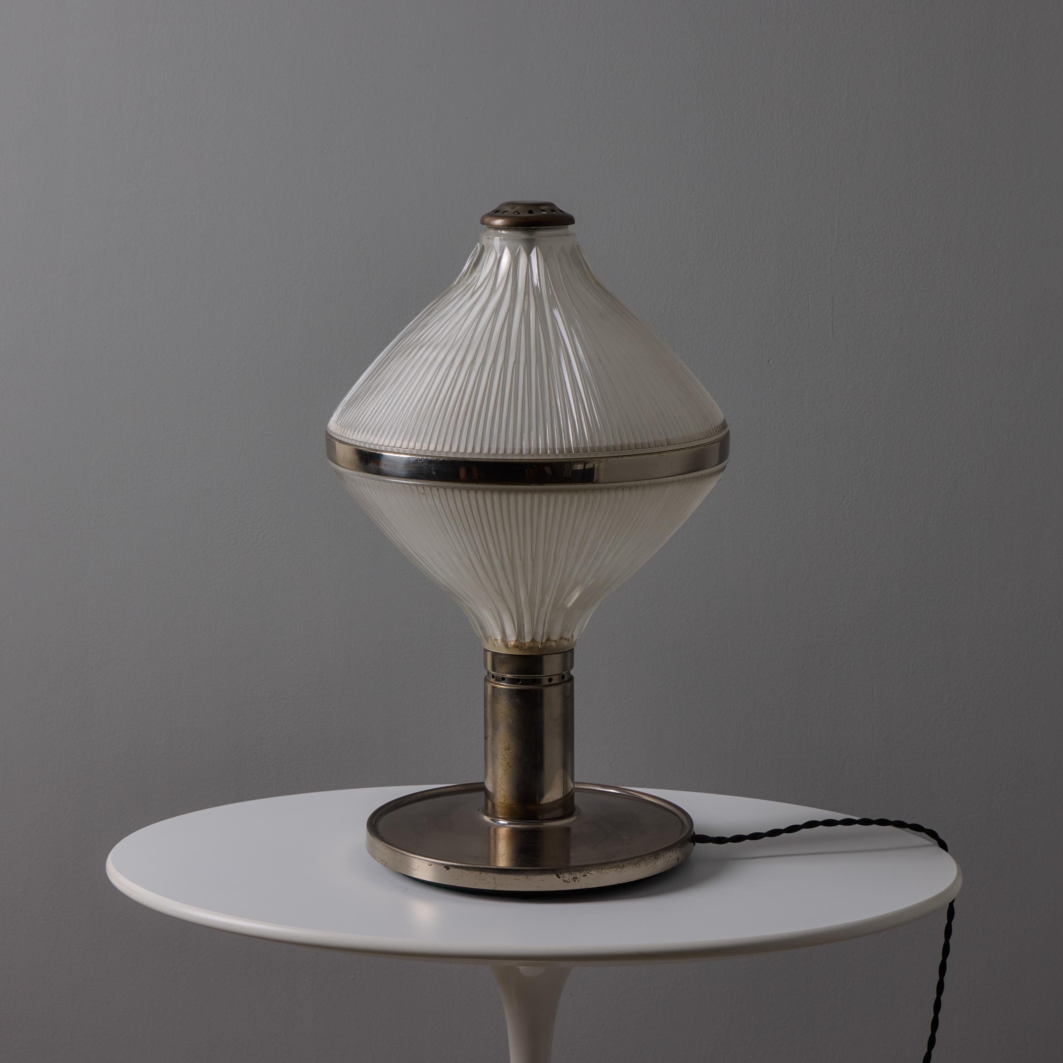 Große Studio B.B.P.R. 'Polinnia' Tischleuchte aus Glas und Chrom um 1964 für Artemide im Angebot 4
