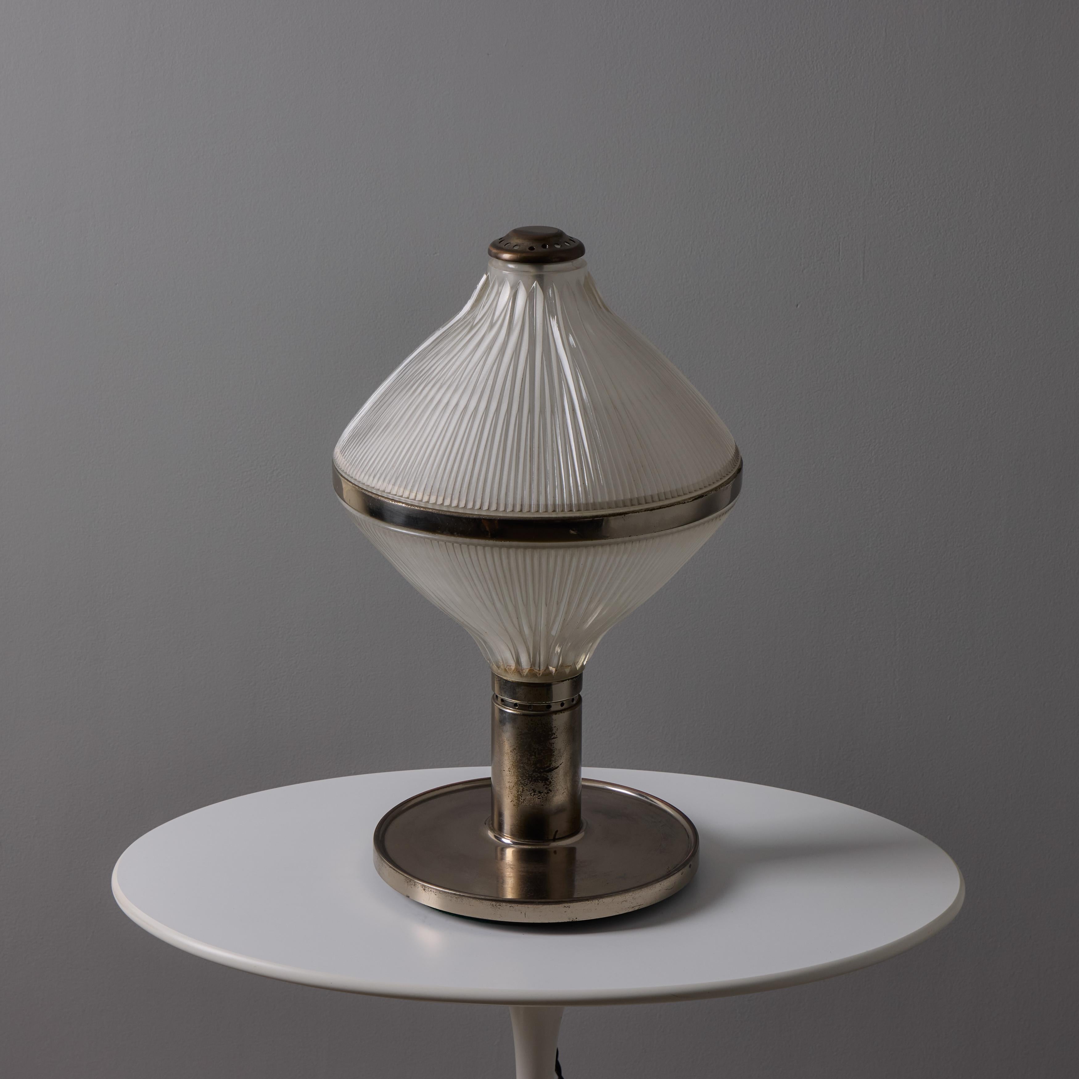 Große Studio B.B.P.R. 'Polinnia' Tischleuchte aus Glas und Chrom um 1964 für Artemide im Angebot 6