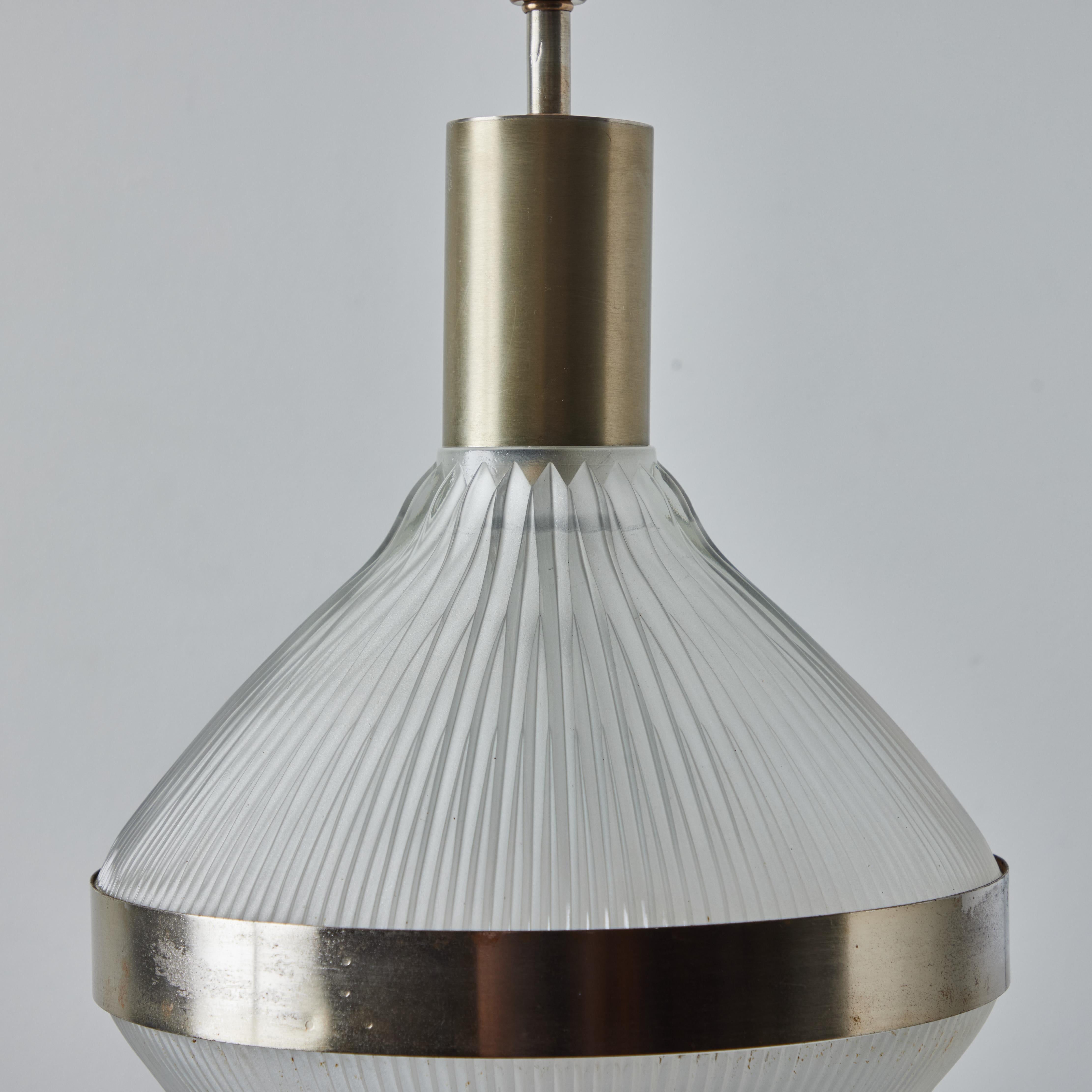 Grand pendentif Polinnia du Studio B.B.P.R. « Polinnia » en verre et métal, vers 1964 pour Artemide en vente 2