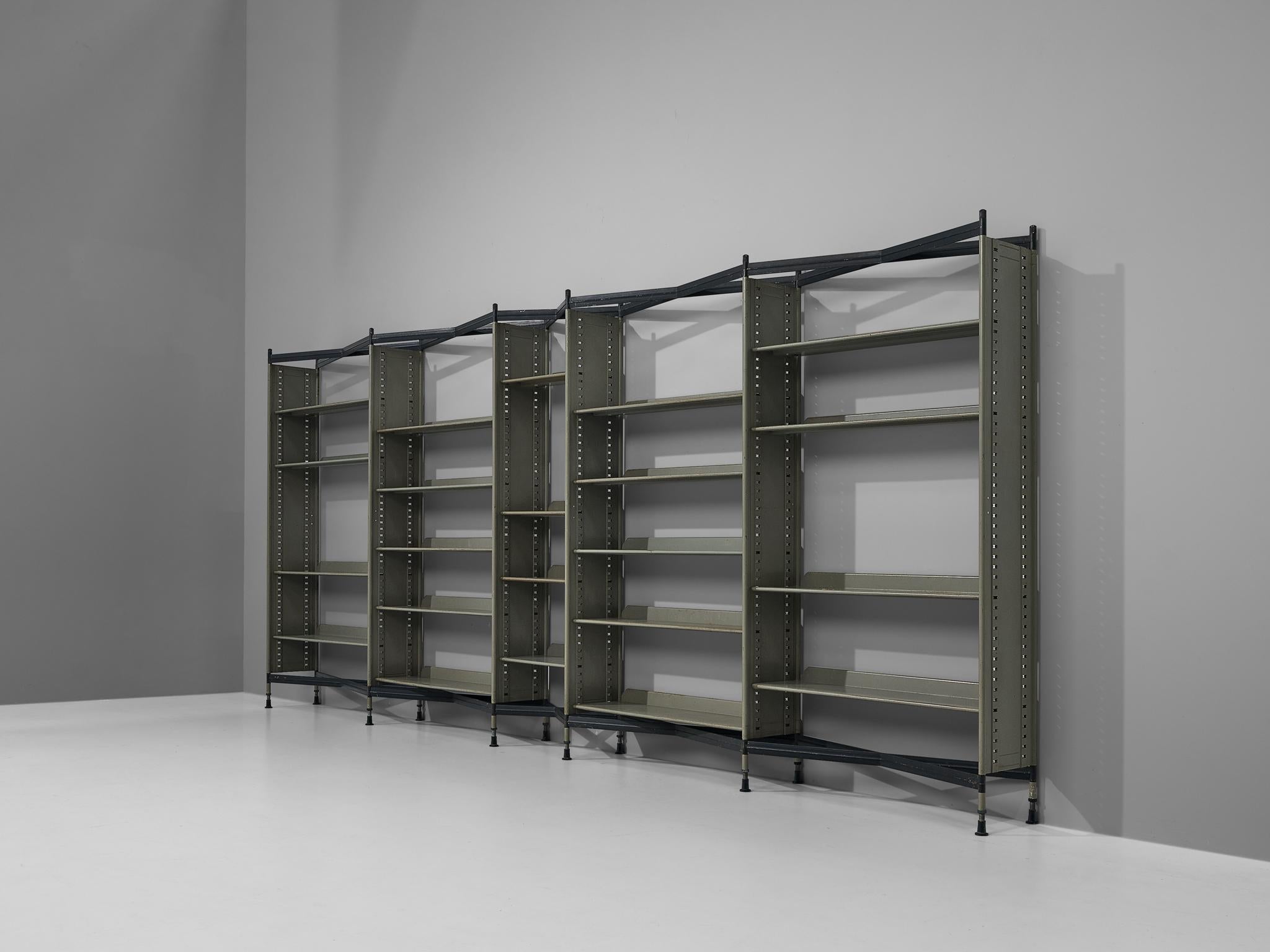 Large Studio BBPR ‘Spazio’ Wall-Unit or Room-Divider in Metal 1