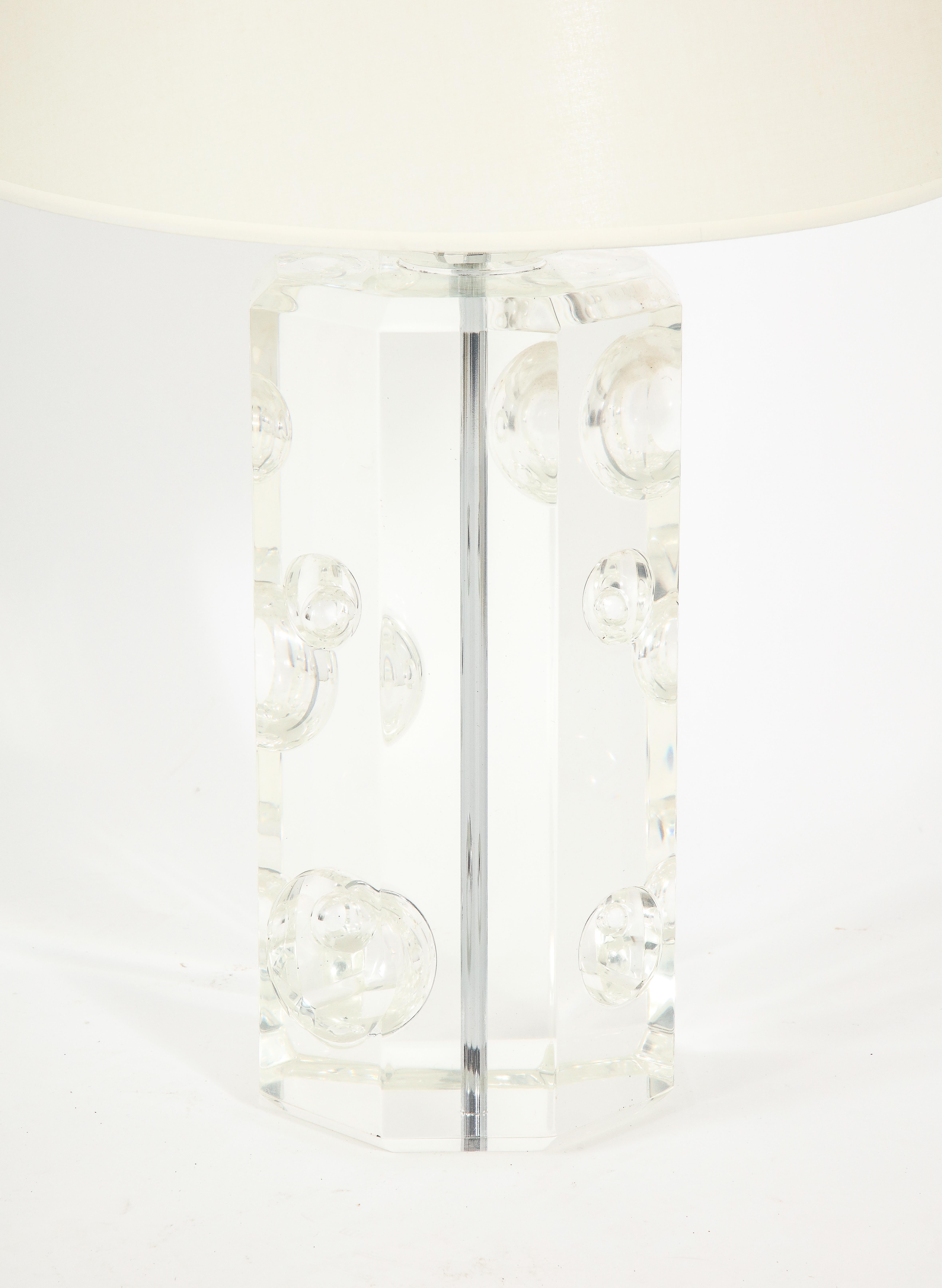 Large Studio Lucite Lamp, USA 1960's For Sale 4