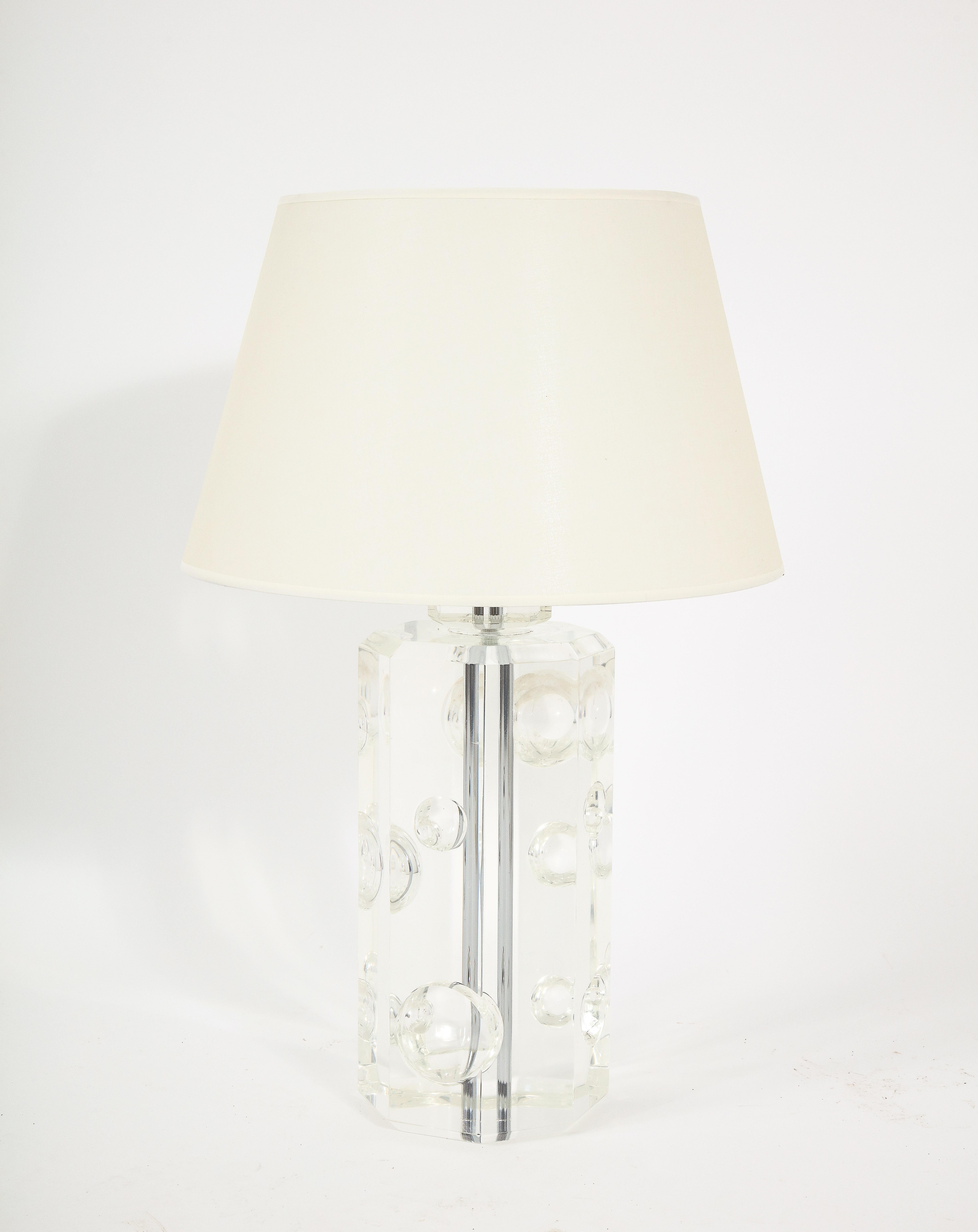 Large Studio Lucite Lamp, USA 1960's For Sale 1