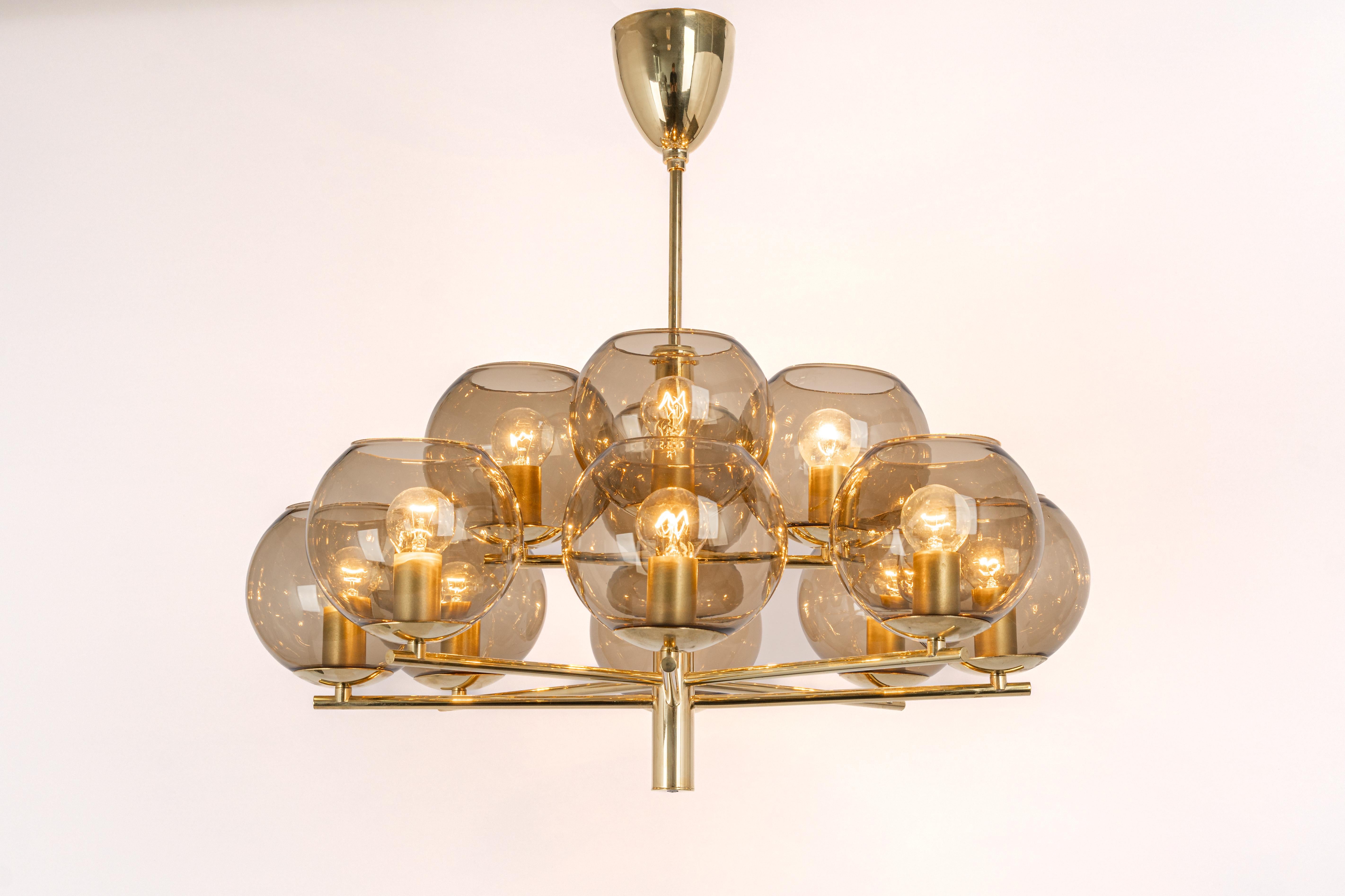 Mid-20th Century Large Stunning Big Sciolari Style Brass Chandelier, Germany, 1960s For Sale