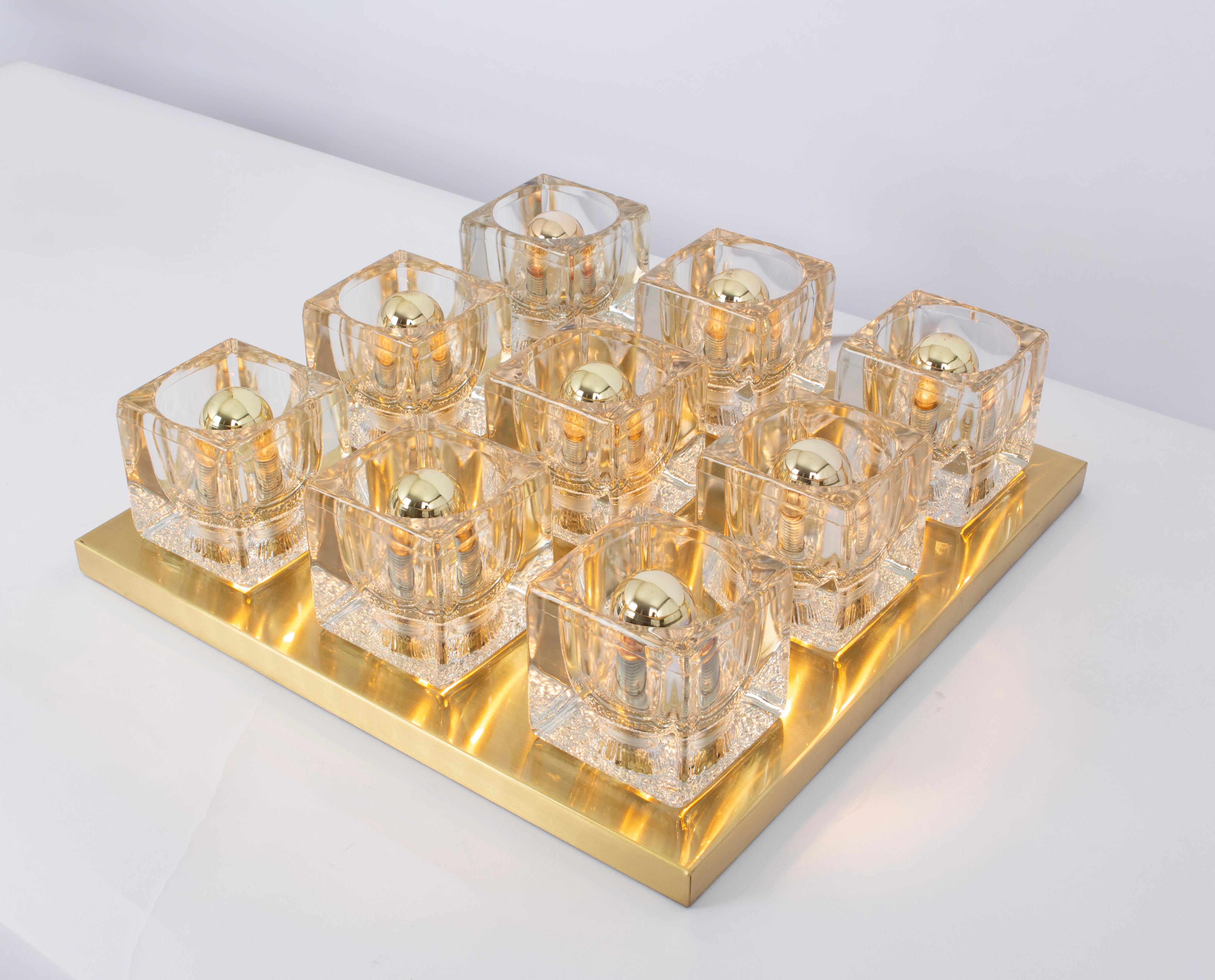 Allemand Grand plafonnier en verre étonnant de Peill & Putzler, Allemagne, 1970 en vente
