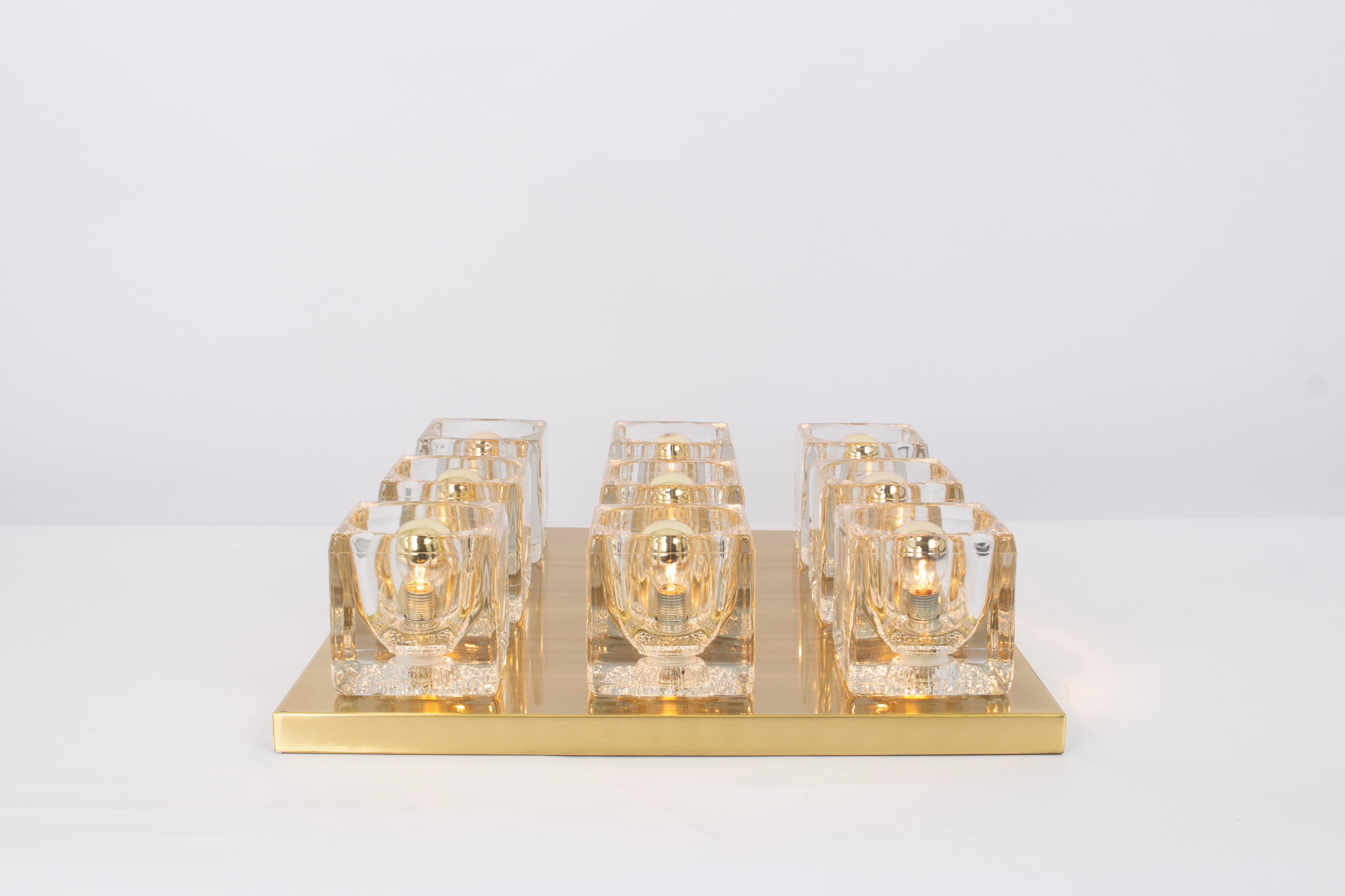 Grand plafonnier en verre étonnant de Peill & Putzler, Allemagne, 1970 en vente 2